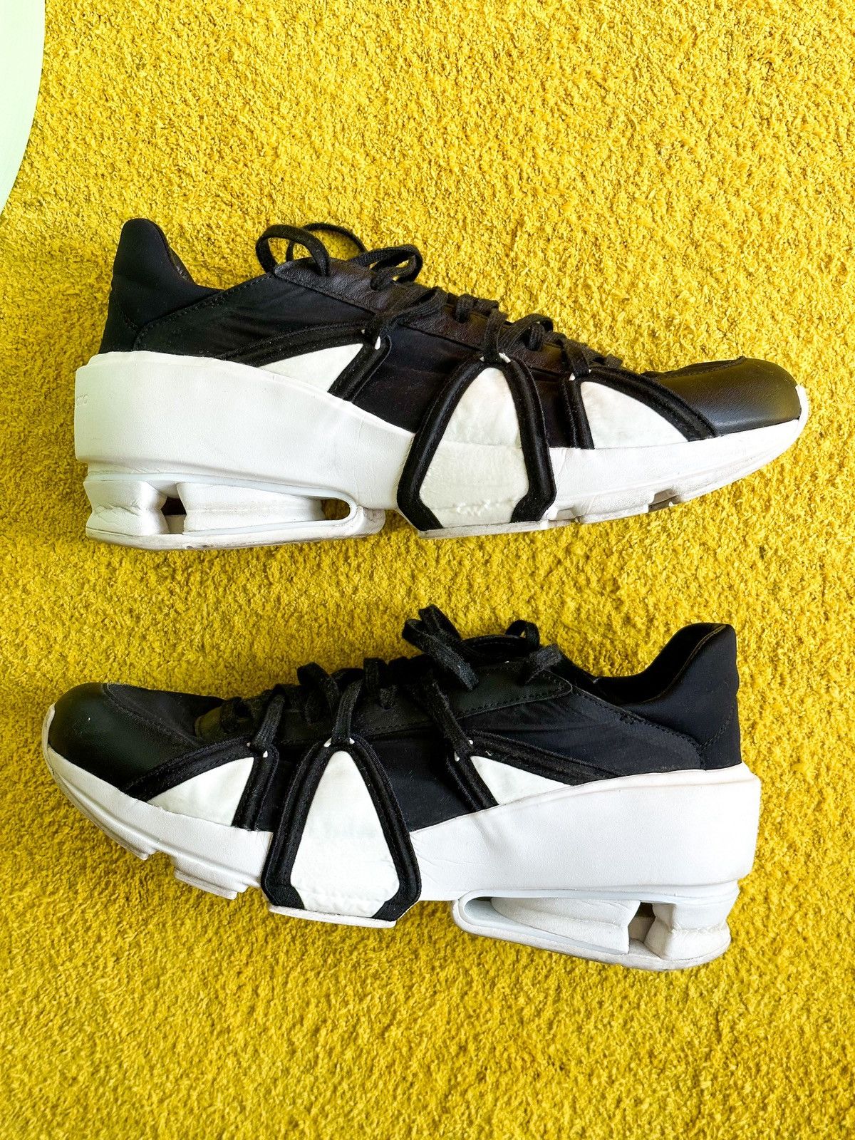 Yohji Yamamoto Y3 Black and White Sukui II sneakers Size US 11 / EU 44 - 8 Thumbnail