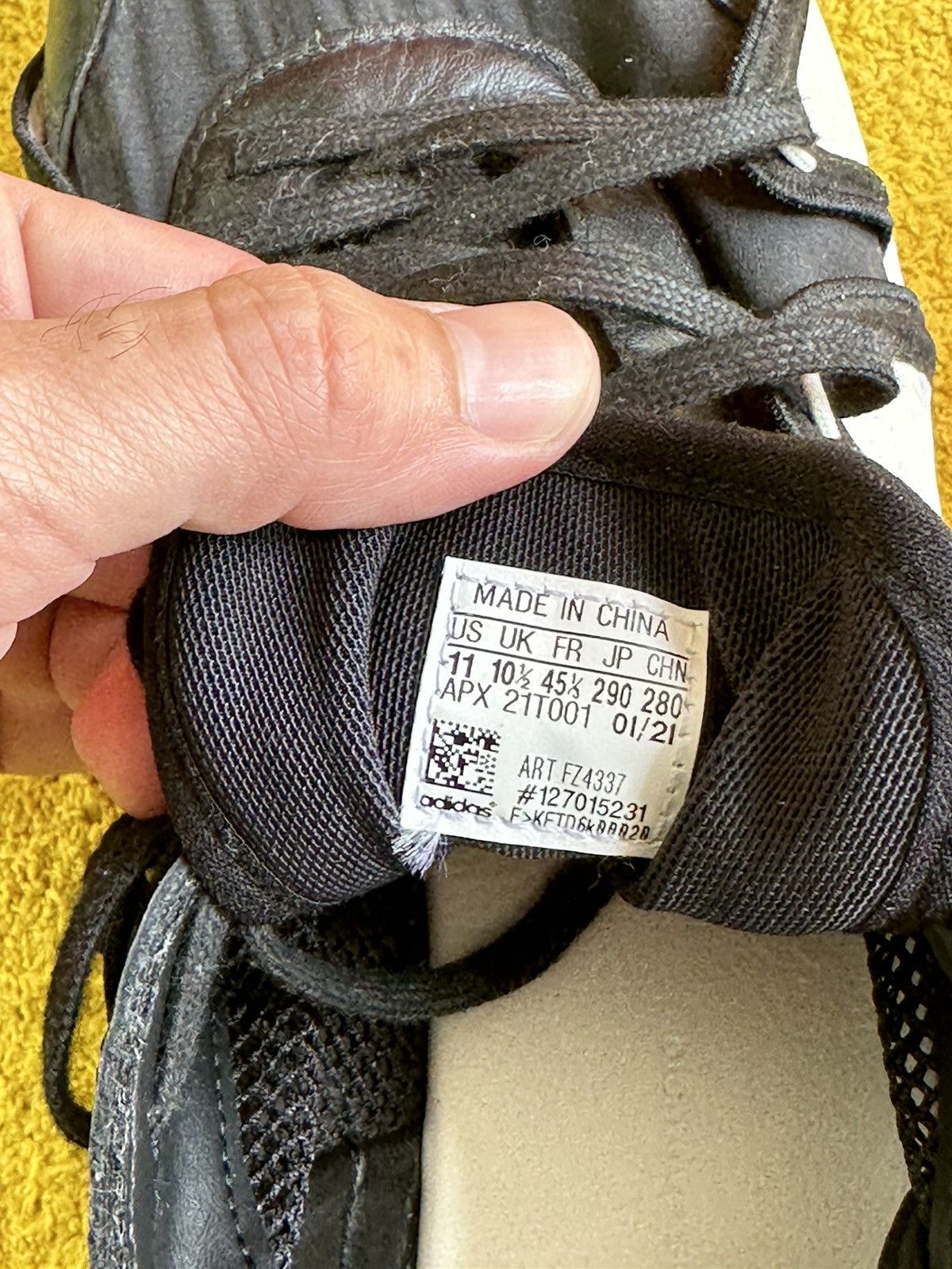 Yohji Yamamoto Y3 Black and White Sukui II sneakers Size US 11 / EU 44 - 3 Thumbnail