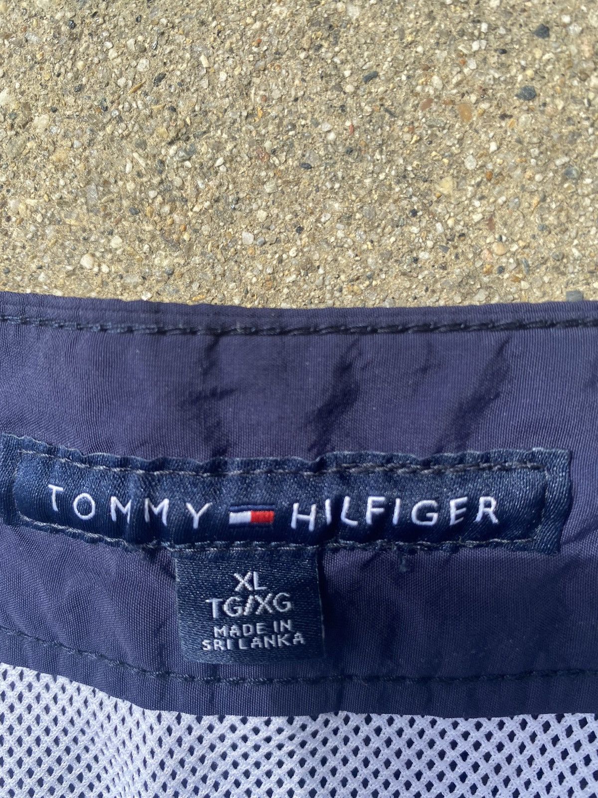 Tommy Hilfiger Vintage Tommy Hilfiger swim trunks Size US 36 / EU 52 - 2 Thumbnail