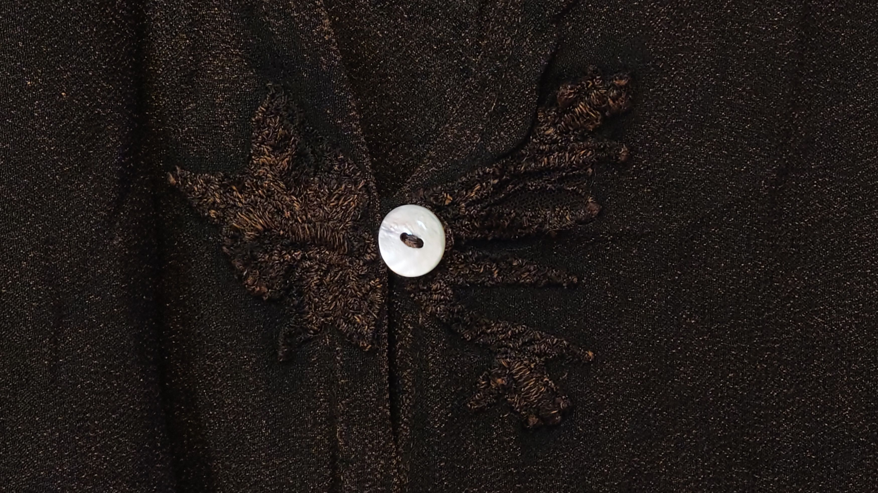 Vintage Dark Leaves Cape Shirt Bucadi Bacco Size US XL / EU 56 / 4 - 5 Thumbnail