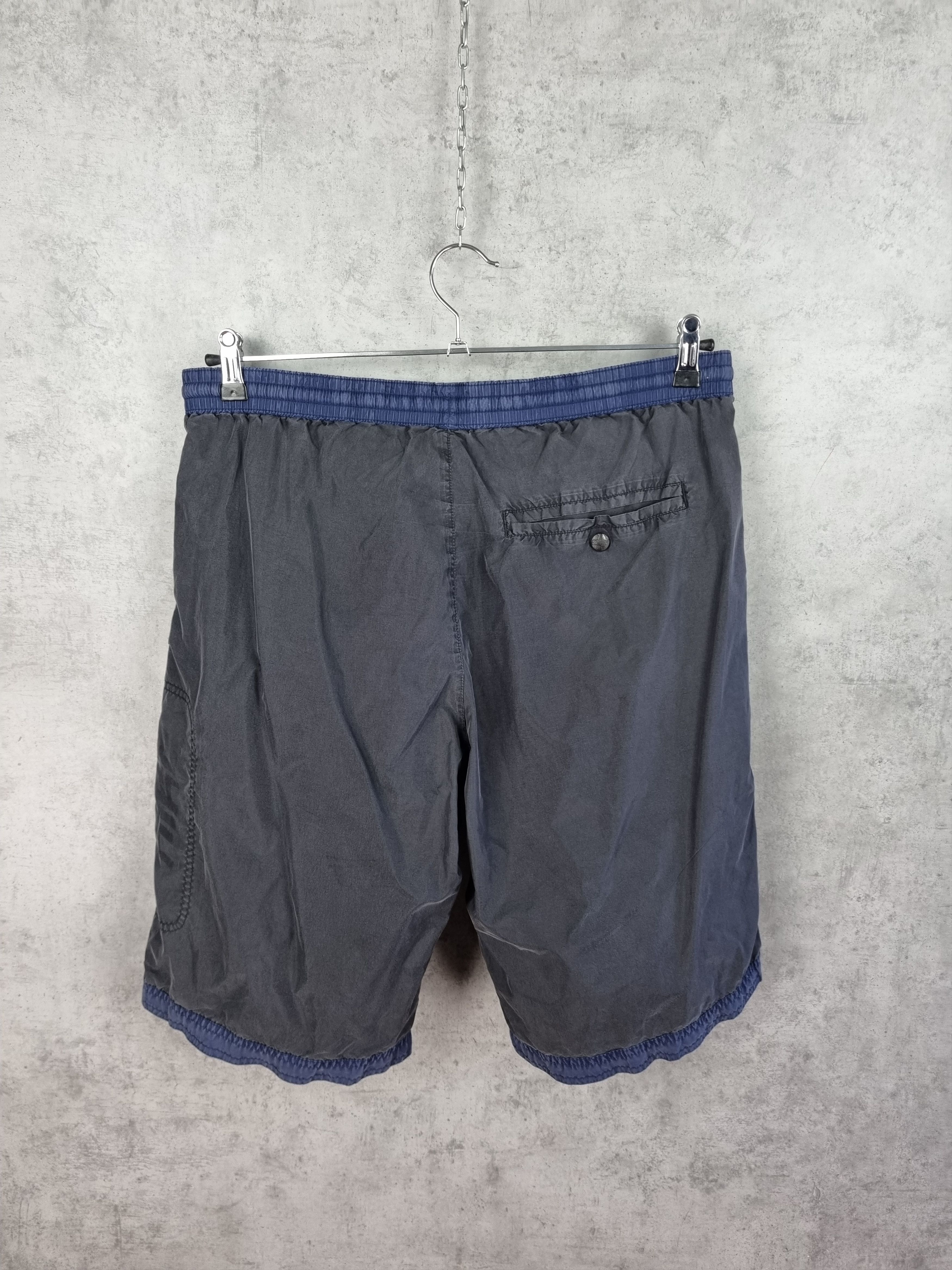 Nike × Vintage Rare Design Nike Nylon Light Shorts Size US 31 - 15 Thumbnail