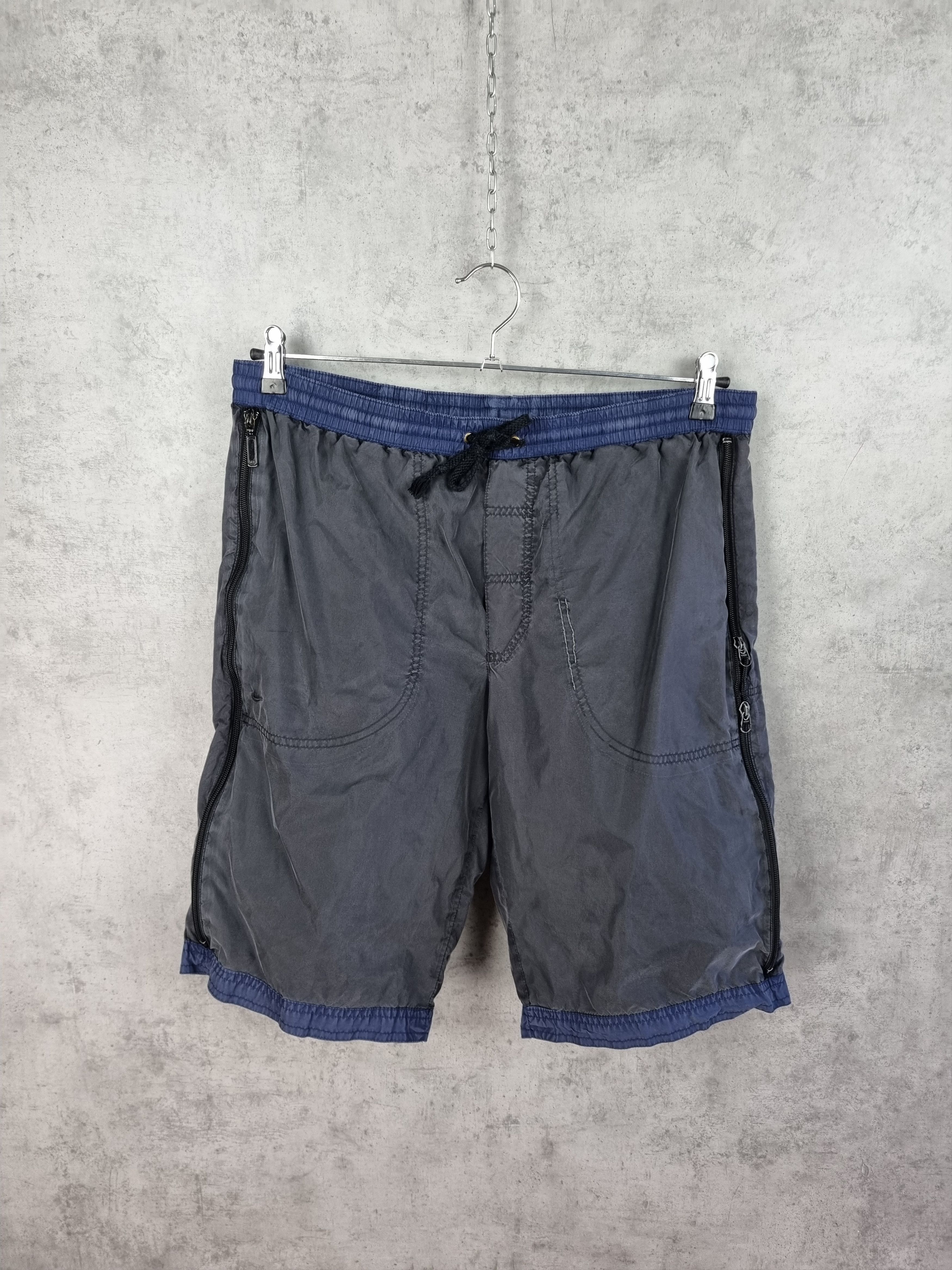 Nike × Vintage Rare Design Nike Nylon Light Shorts Size US 31 - 2 Thumbnail