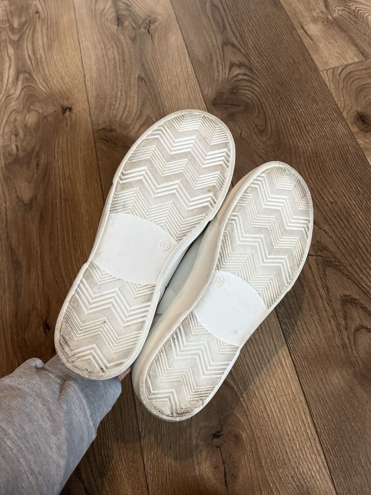 Maison Margiela Maison Margiela low top Big logo sneakers MM6 Size US 6 / EU 39 - 10 Thumbnail