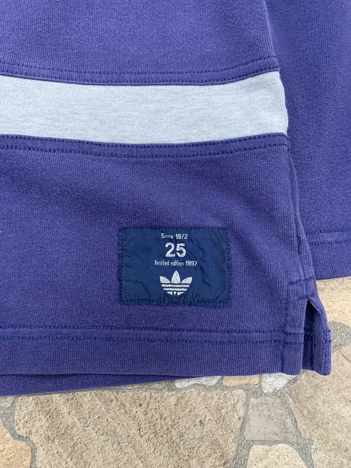 Other Vintage Adidas Big Logo Sweatshirt Long sleeve Size US S / EU 44-46 / 1 - 10 Thumbnail