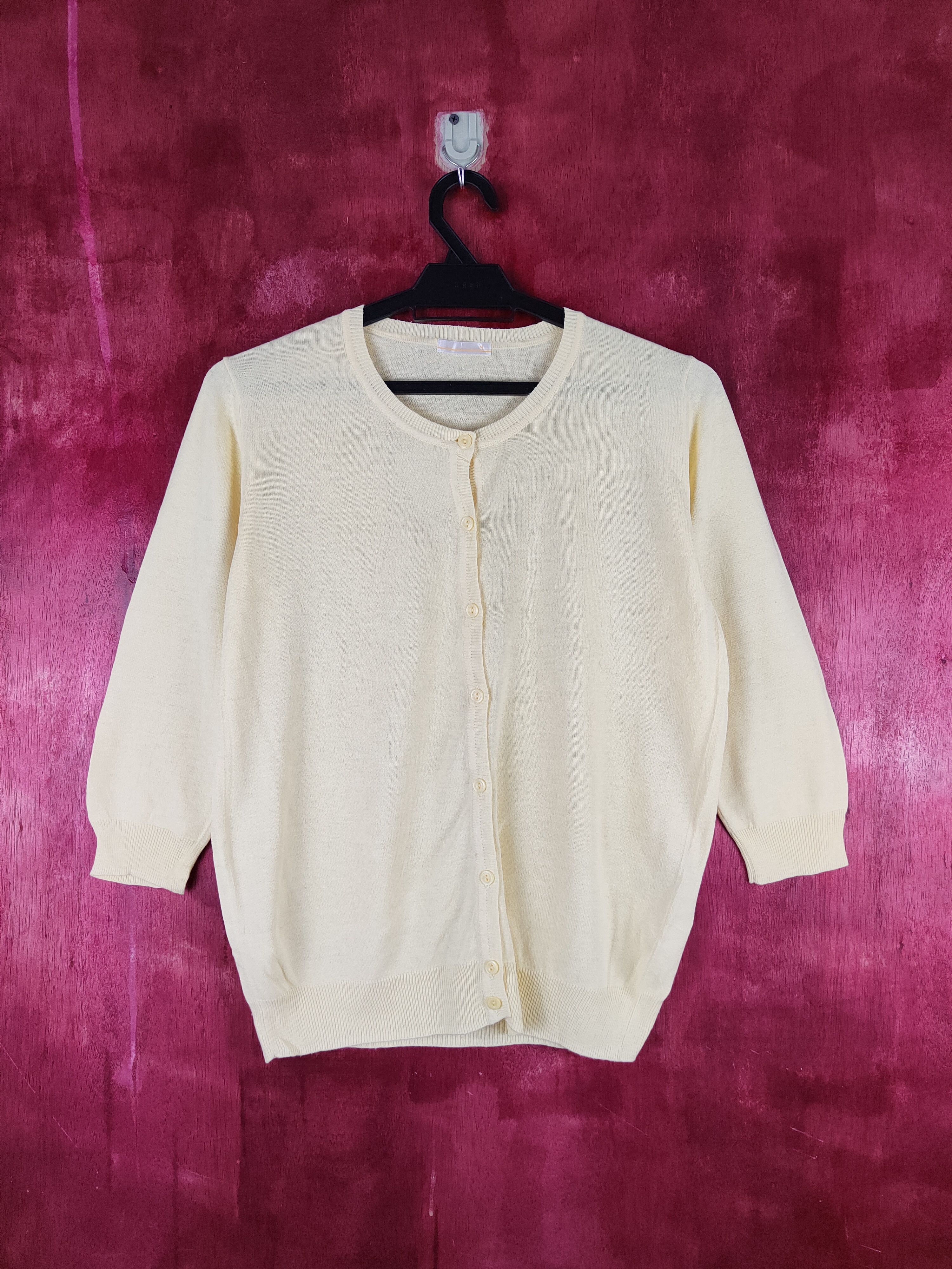 Japanese Brand Uniqlo Yellow Cardigan japan vintage thin #S961 Size M / US 6-8 / IT 42-44 - 1 Thumbnail