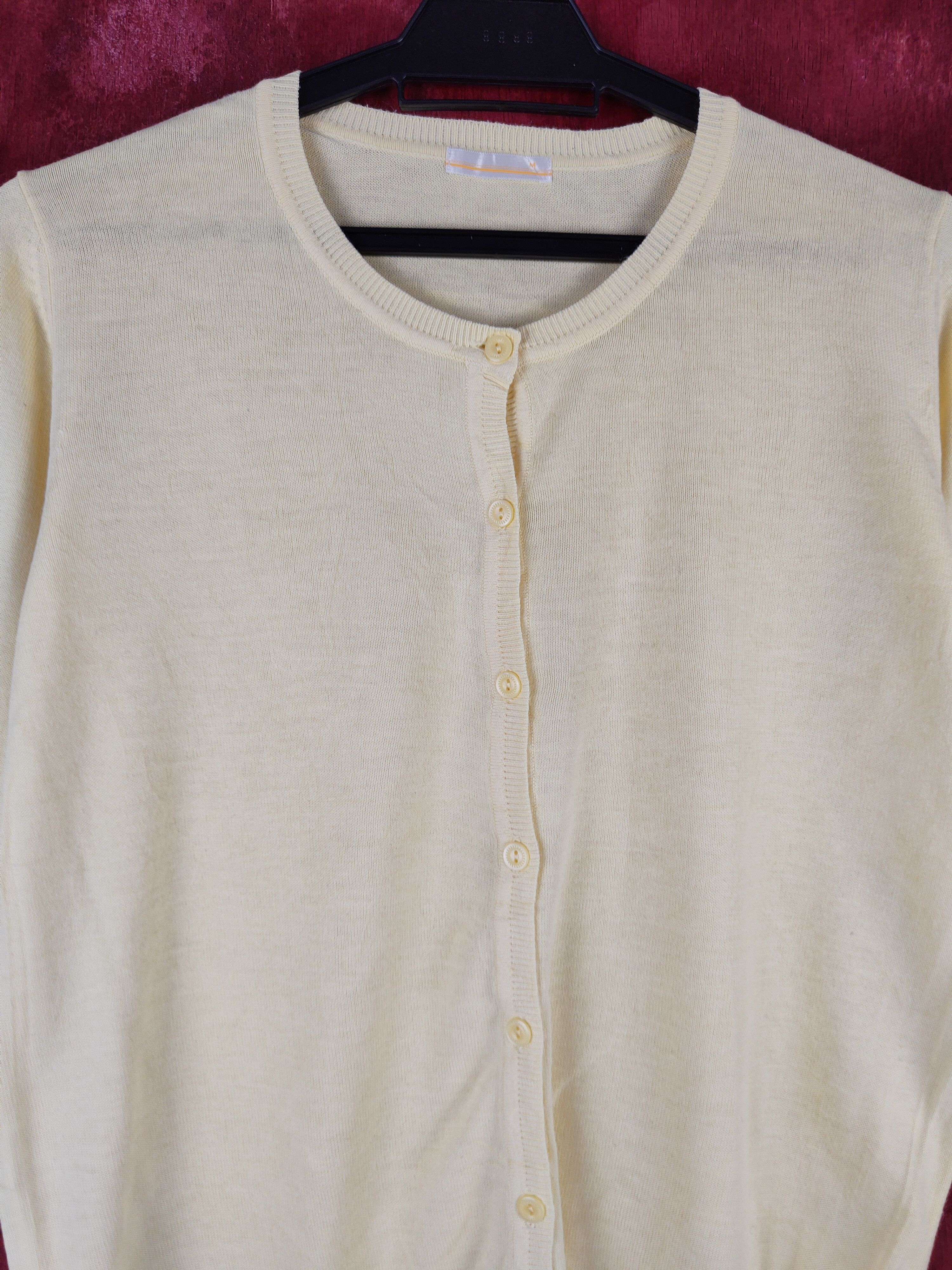 Japanese Brand Uniqlo Yellow Cardigan japan vintage thin #S961 Size M / US 6-8 / IT 42-44 - 2 Thumbnail
