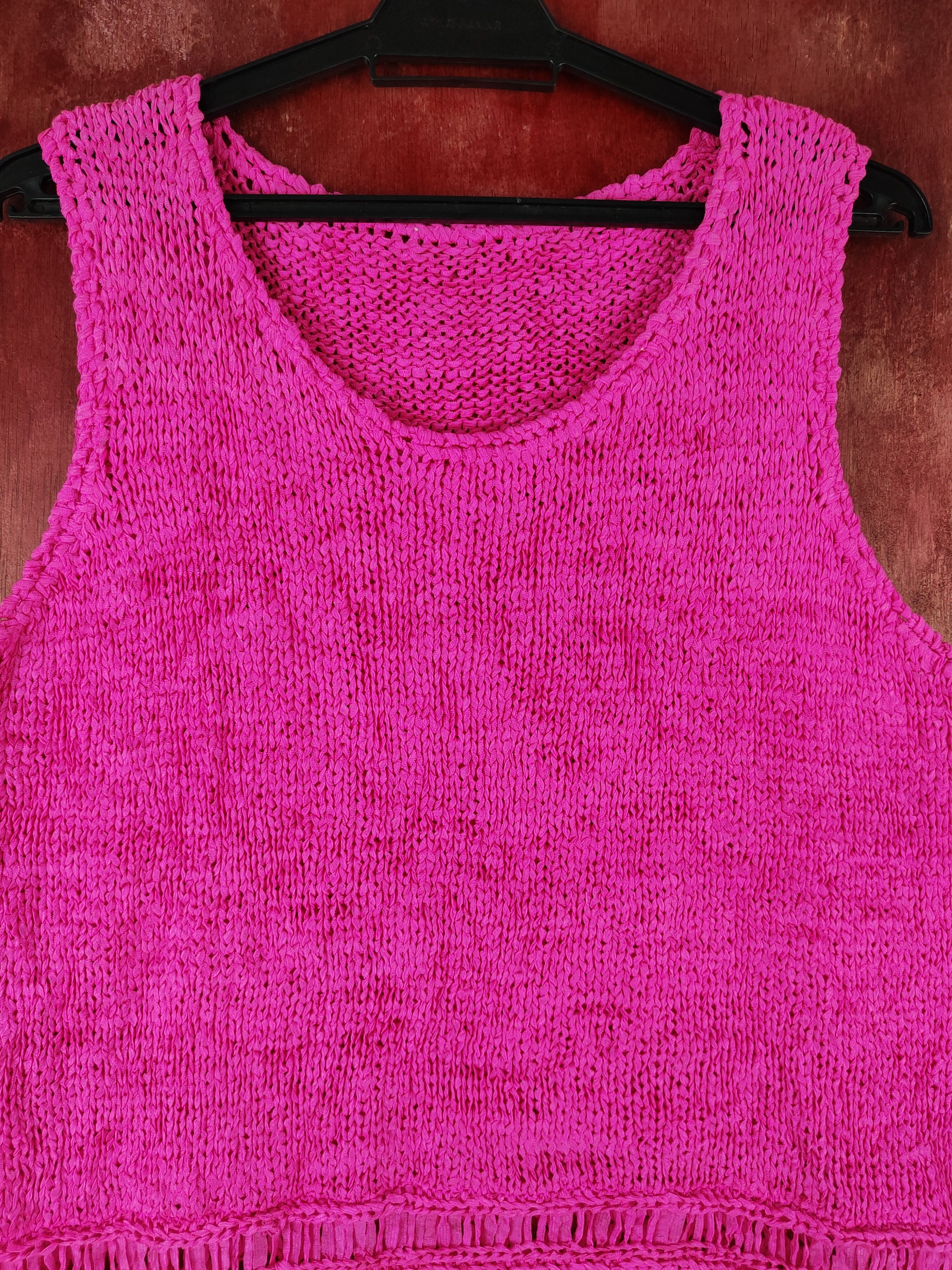 Japanese Brand Japanese Brand Pink Crochet Meshnet Knitwear Tank Tops #S975 Size M / US 6-8 / IT 42-44 - 2 Thumbnail