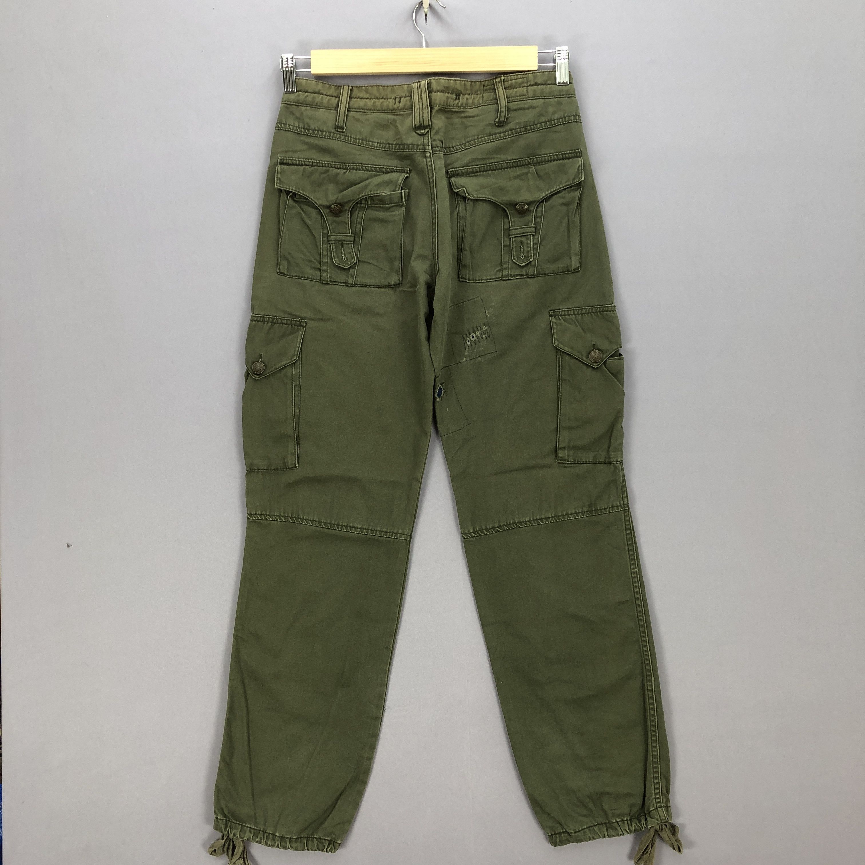 Japanese Brand Vintage Japanese Cargo Pants Bondage Parachute Trousers Size US 30 / EU 46 - 2 Thumbnail
