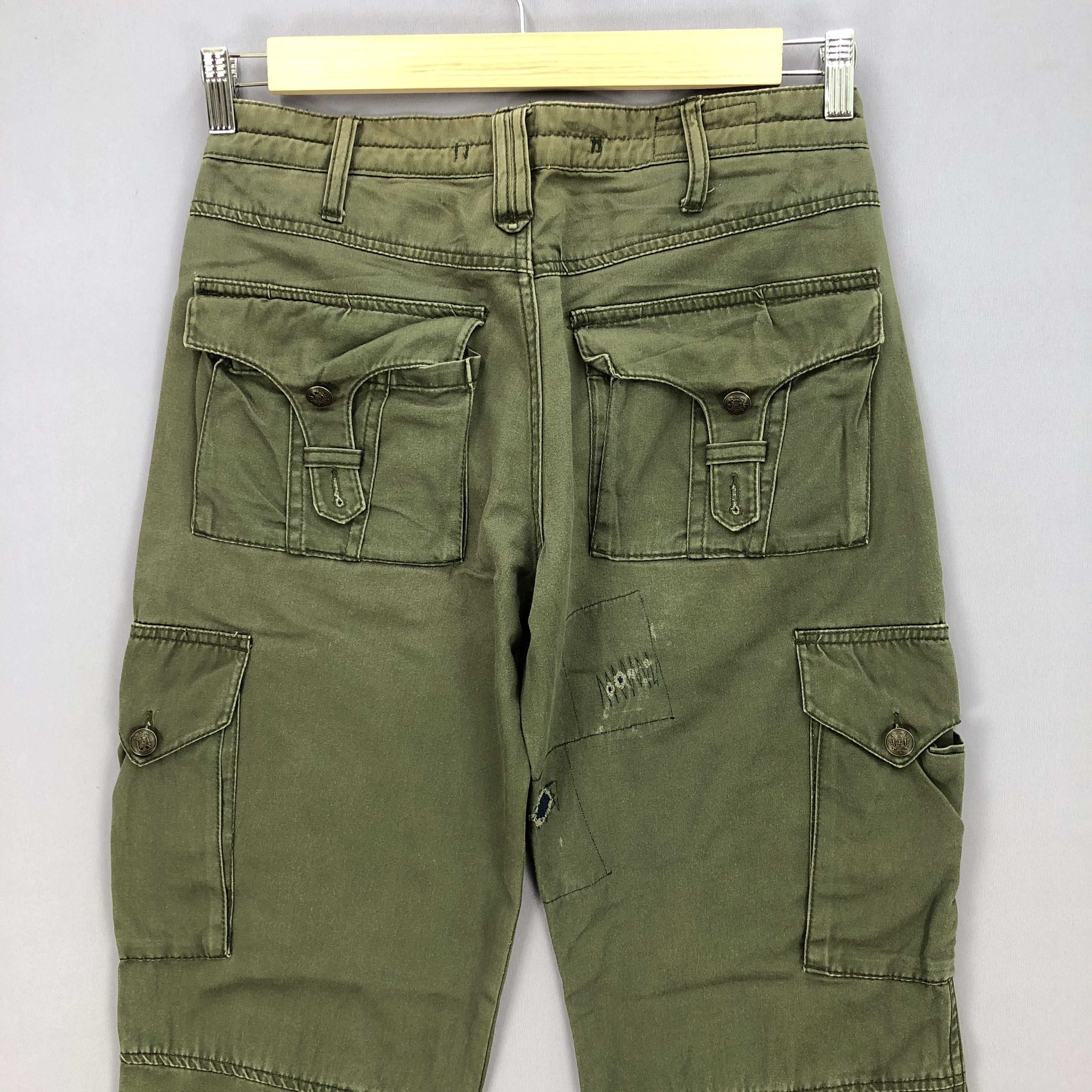 Japanese Brand Vintage Japanese Cargo Pants Bondage Parachute Trousers Size US 30 / EU 46 - 4 Thumbnail