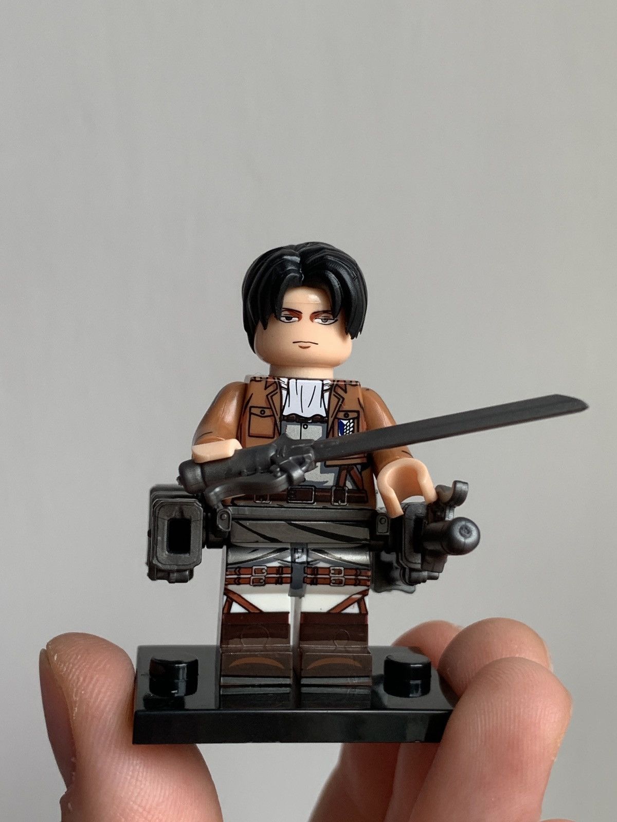 Anime × Designer × Japanese Brand Attack On Titan Anime Figure Minifigure Levi Size ONE SIZE - 4 Thumbnail
