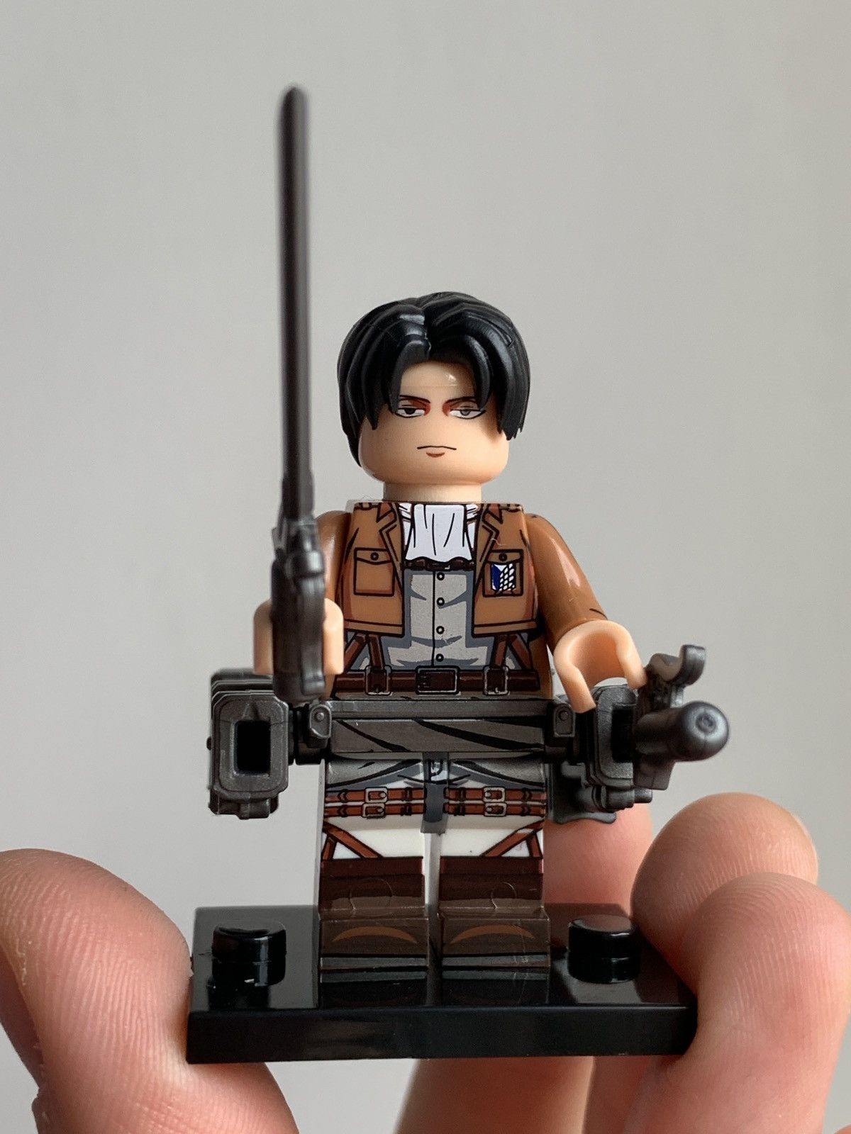 Anime × Designer × Japanese Brand Attack On Titan Anime Figure Minifigure Levi Size ONE SIZE - 2 Thumbnail