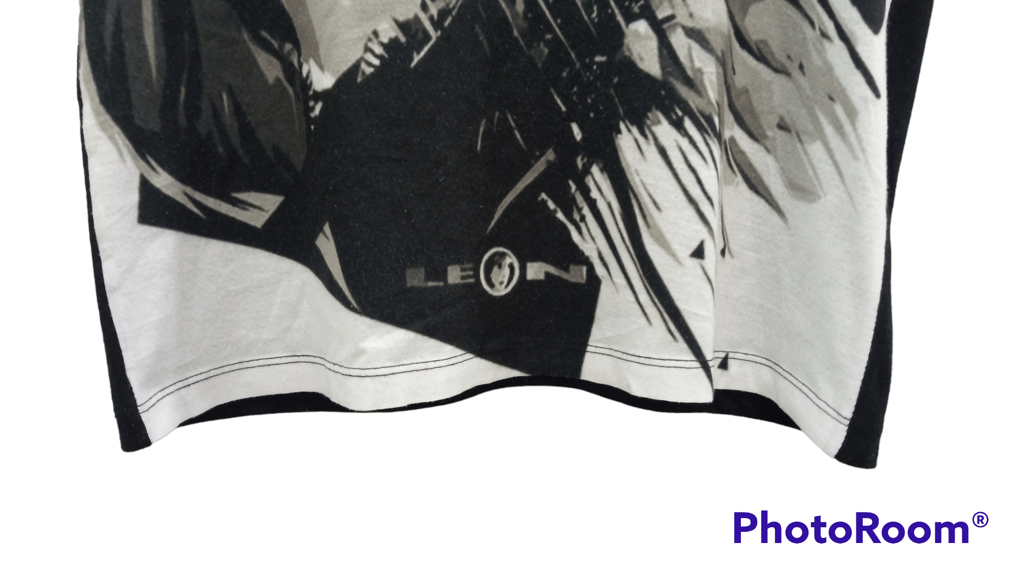 Vintage 🔥🔥Leon The Professional Movie T-Shirt Size US M / EU 48-50 / 2 - 14 Thumbnail