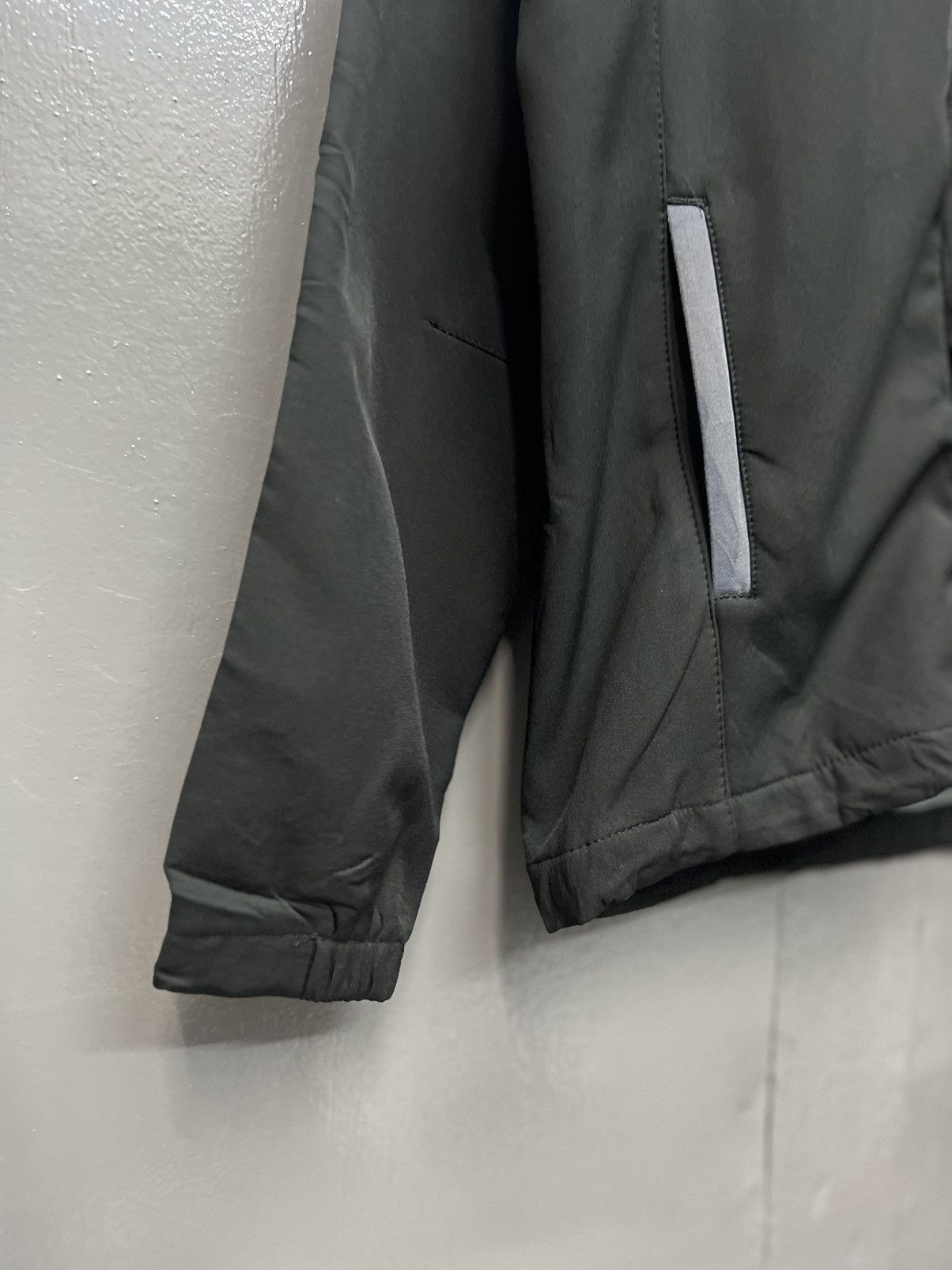 Japanese Brand CLOSSHI SPORTS HOODIES Size US S / EU 44-46 / 1 - 4 Thumbnail