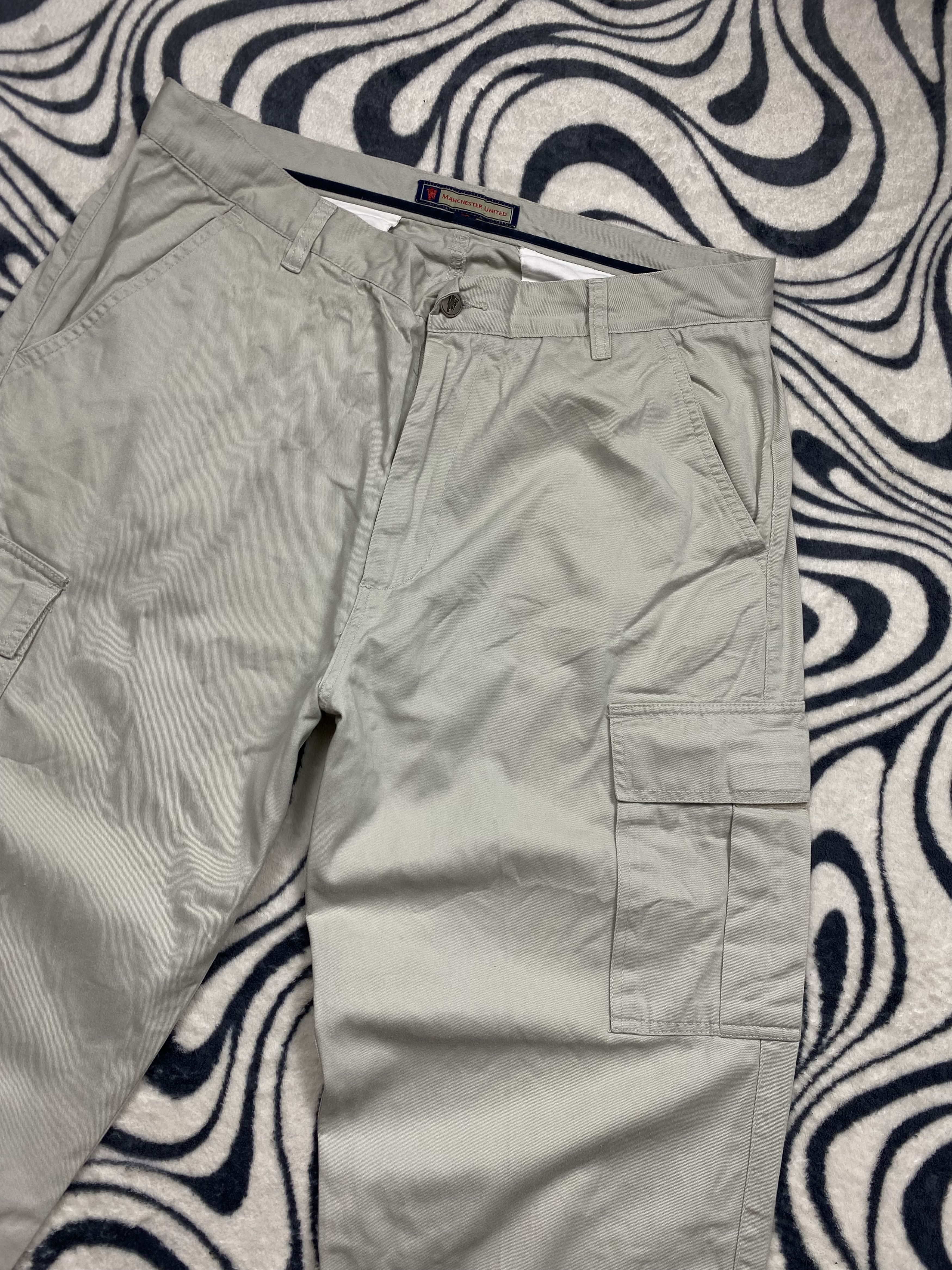 20471120 Manchester United Vintage Mens Cargo Pants Y2K Size US 36 / EU 52 - 2 Thumbnail