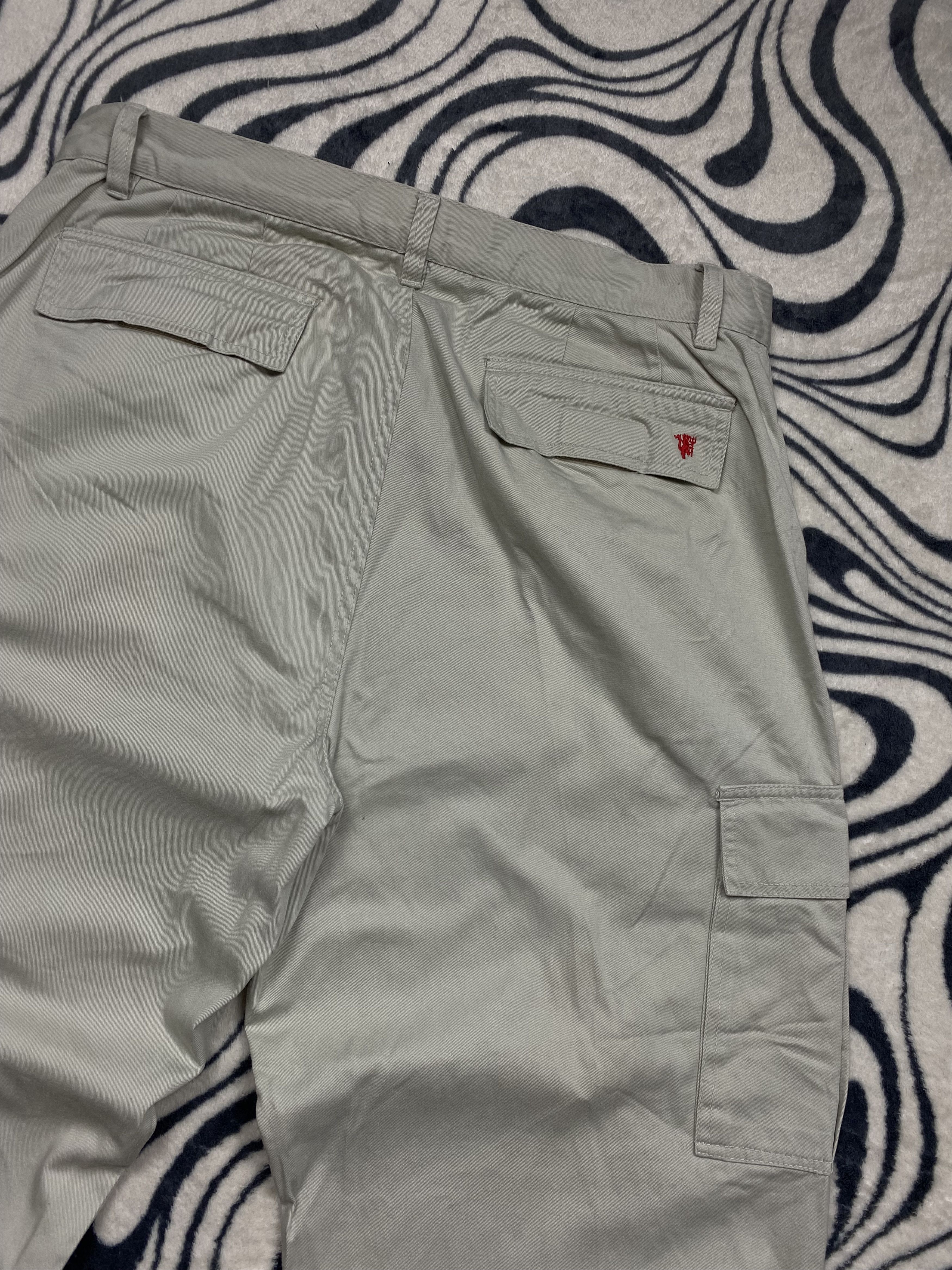 20471120 Manchester United Vintage Mens Cargo Pants Y2K Size US 36 / EU 52 - 9 Thumbnail