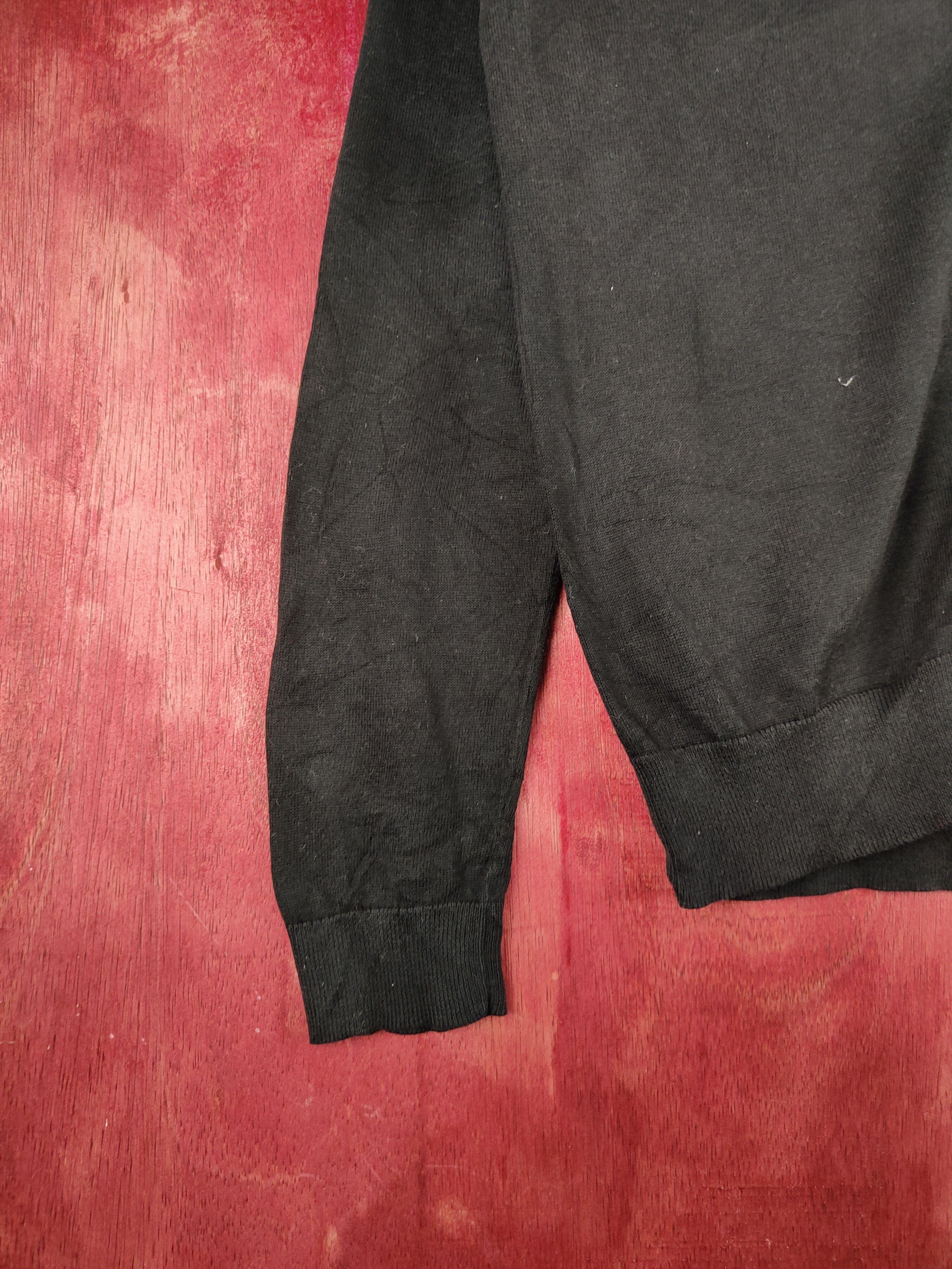 Japanese Brand × Uniqlo Uniqlo japan vintage Black Faded Knitwear Cardigan #S1050 Size M / US 6-8 / IT 42-44 - 4 Thumbnail