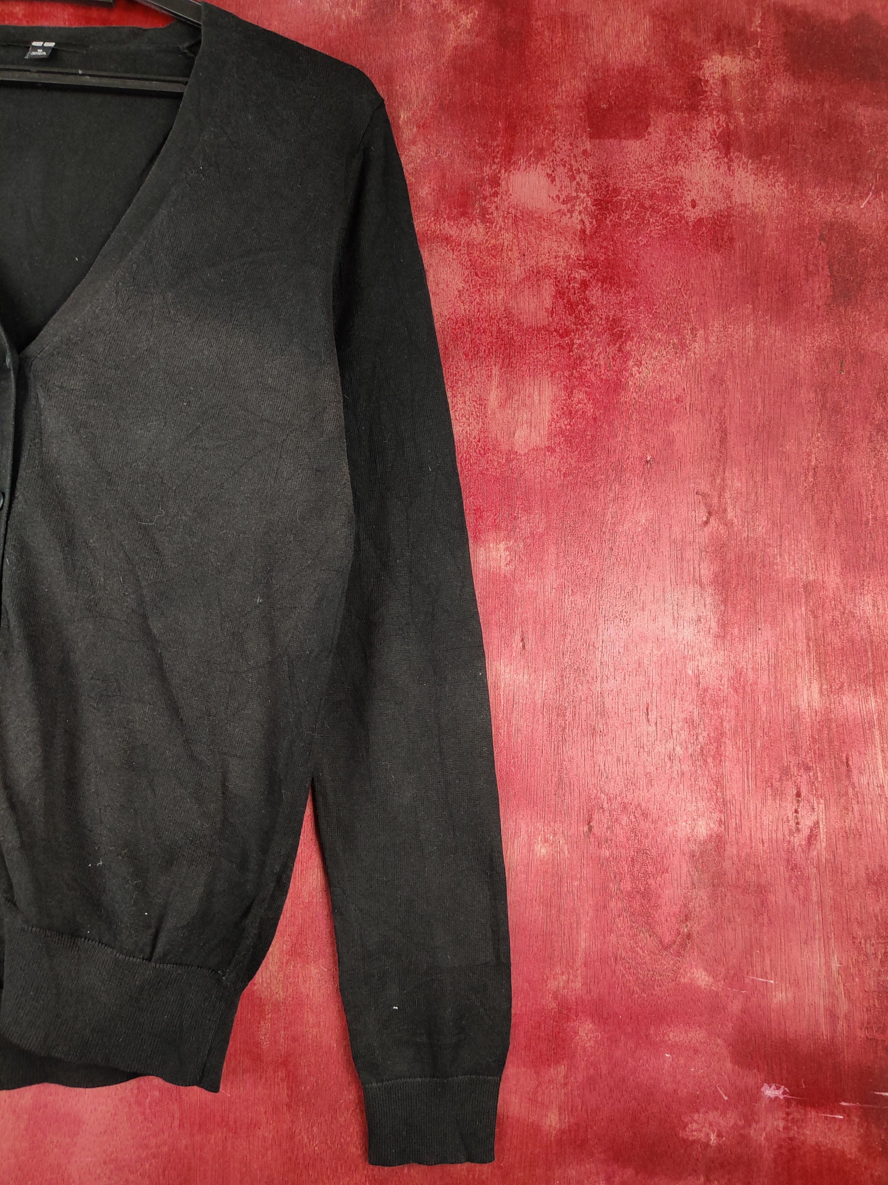Japanese Brand × Uniqlo Uniqlo japan vintage Black Faded Knitwear Cardigan #S1050 Size M / US 6-8 / IT 42-44 - 5 Thumbnail