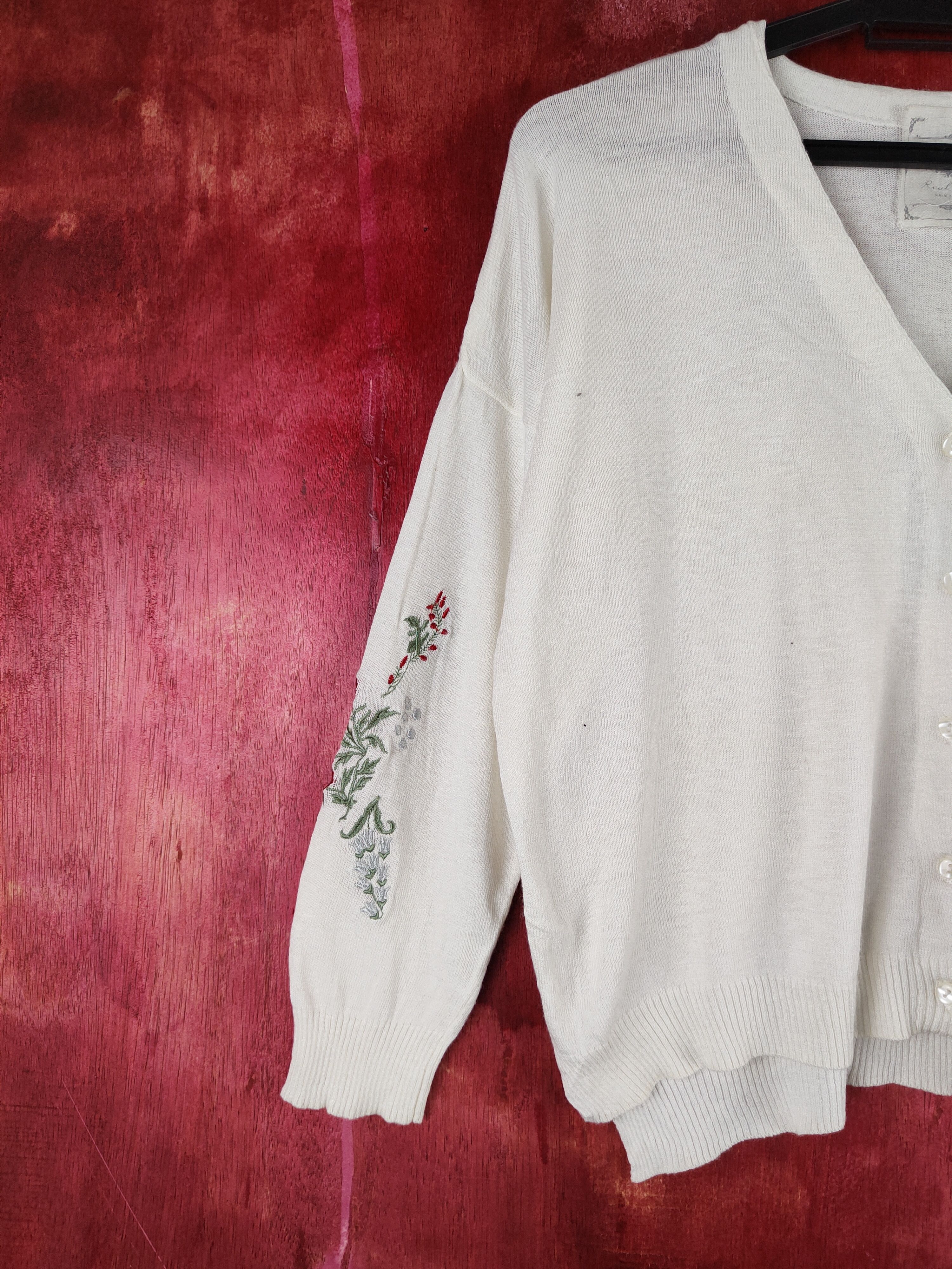 Japanese Brand Real Cu White embroidered Flowers Knitwear Cardigan #S1062 Size M / US 6-8 / IT 42-44 - 4 Thumbnail