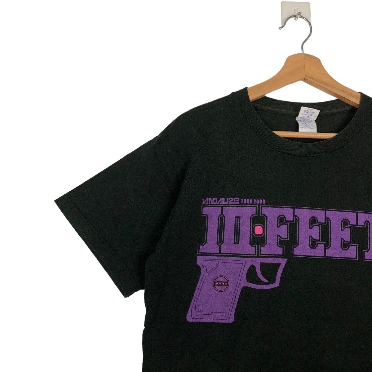 Band Tees 🔥2008 Vintage Vandalize Band Tees Big Logo Size US M / EU 48-50 / 2 - 5 Thumbnail