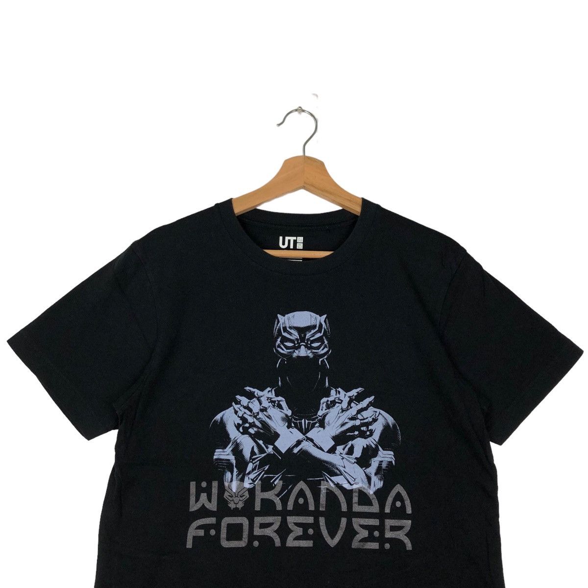 Japanese Brand 🔥RARE VINTAGE MARVEL MOVIE TEE WAKANDA FOREVER TEE BIG LOGO Size US S / EU 44-46 / 1 - 2 Thumbnail