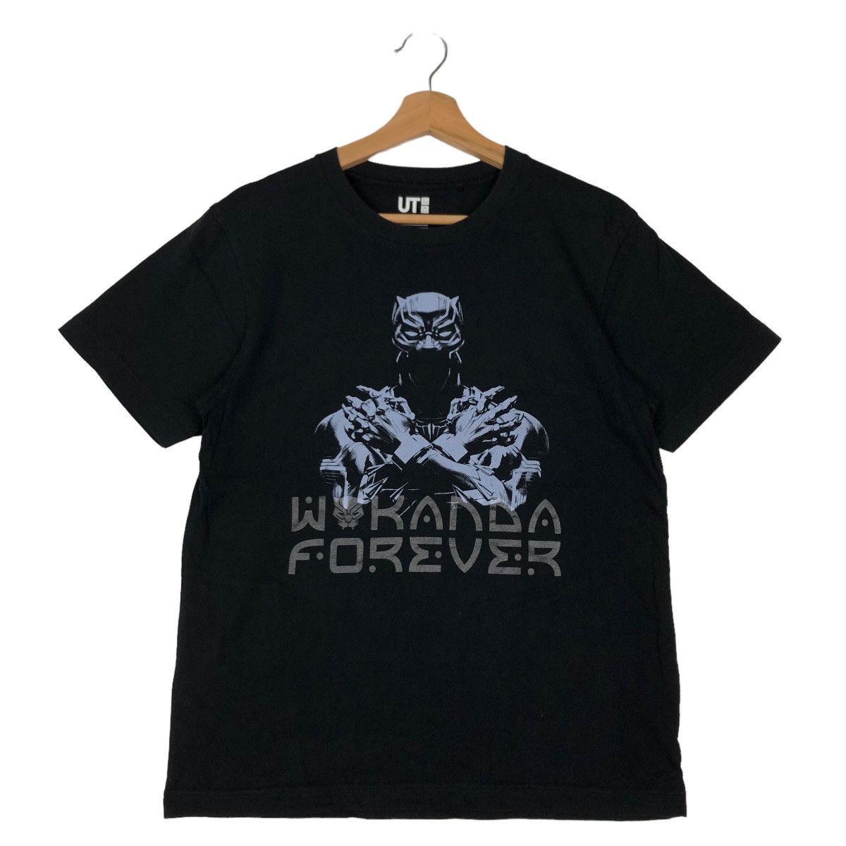 Japanese Brand 🔥RARE VINTAGE MARVEL MOVIE TEE WAKANDA FOREVER TEE BIG LOGO Size US S / EU 44-46 / 1 - 1 Thumbnail