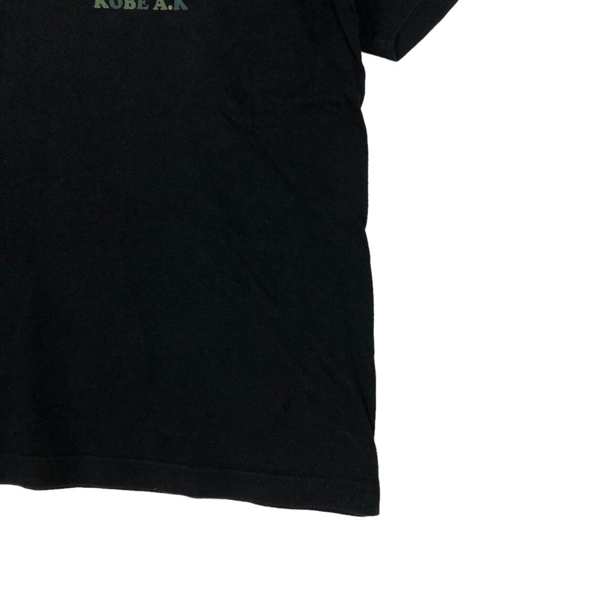 Japanese Brand 🔥90’s Rare Punk Design Kobe A.K Streetwear Tee Big Logo Size US M / EU 48-50 / 2 - 4 Thumbnail