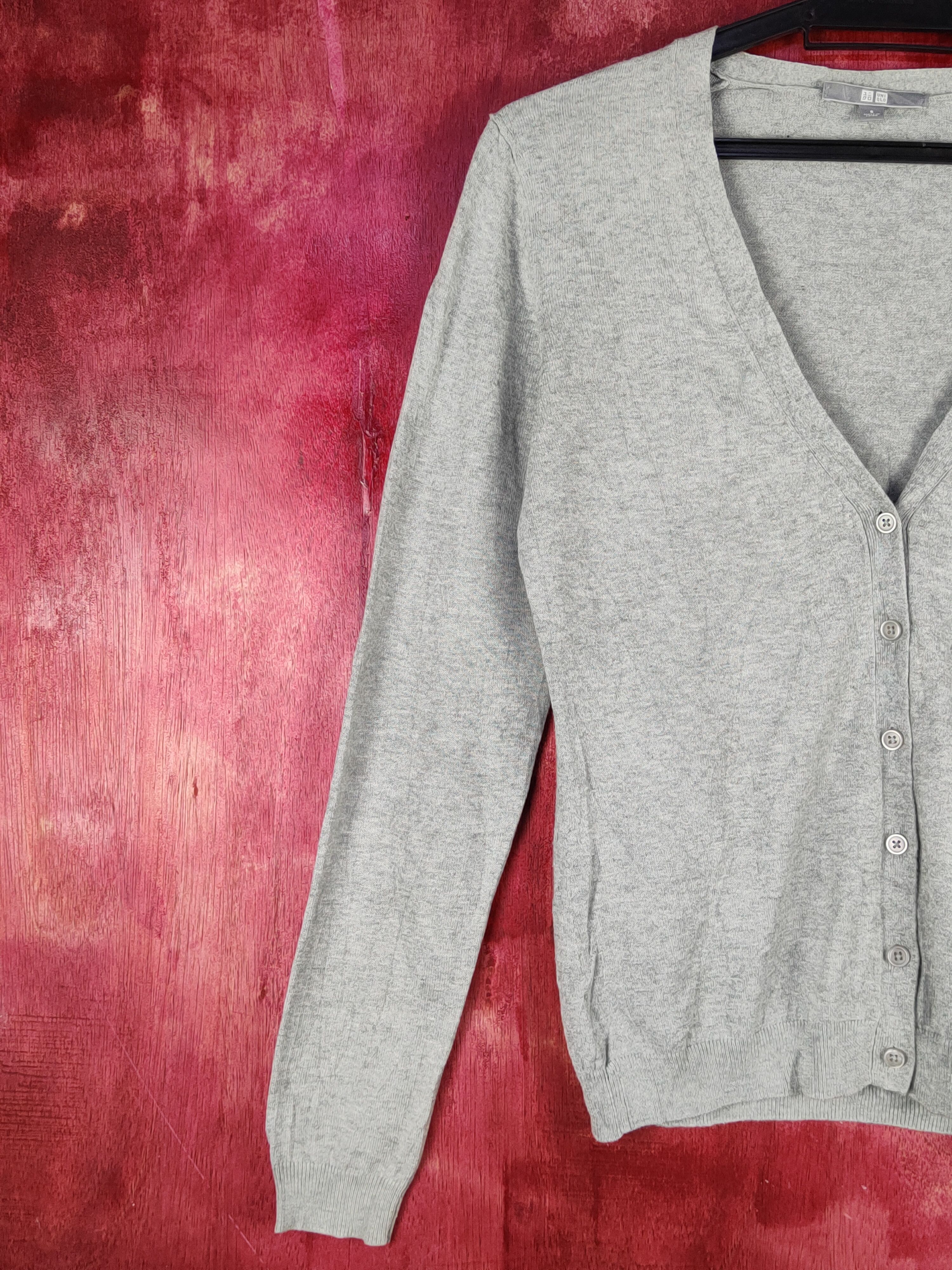 Japanese Brand Uniqlo vintage japan Gray Knitwear Cardigan #S1087 Size S / US 4 / IT 40 - 3 Thumbnail