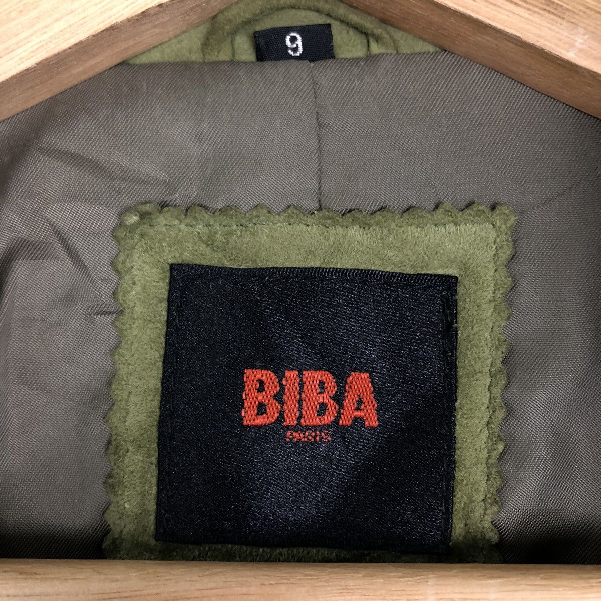 Japanese Brand 🔥VINTAGE RIOT RIOT LEATHER BOMBER JACKET BIBA PARIS Size US M / EU 48-50 / 2 - 12 Thumbnail