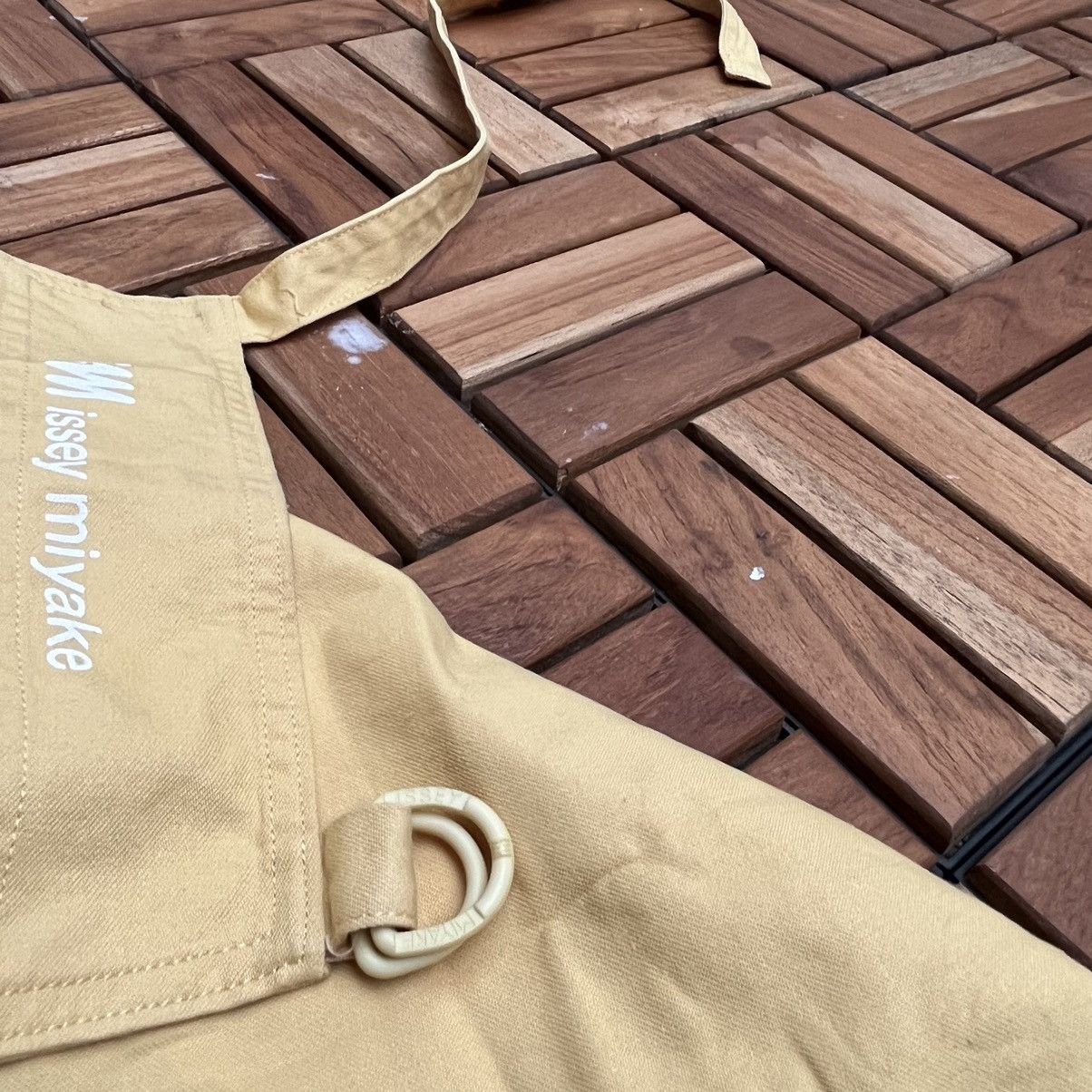 Issey Miyake Vintage Issey Miyake Kitchen Apron Yellow Size L / US 10 / IT 46 - 6 Thumbnail