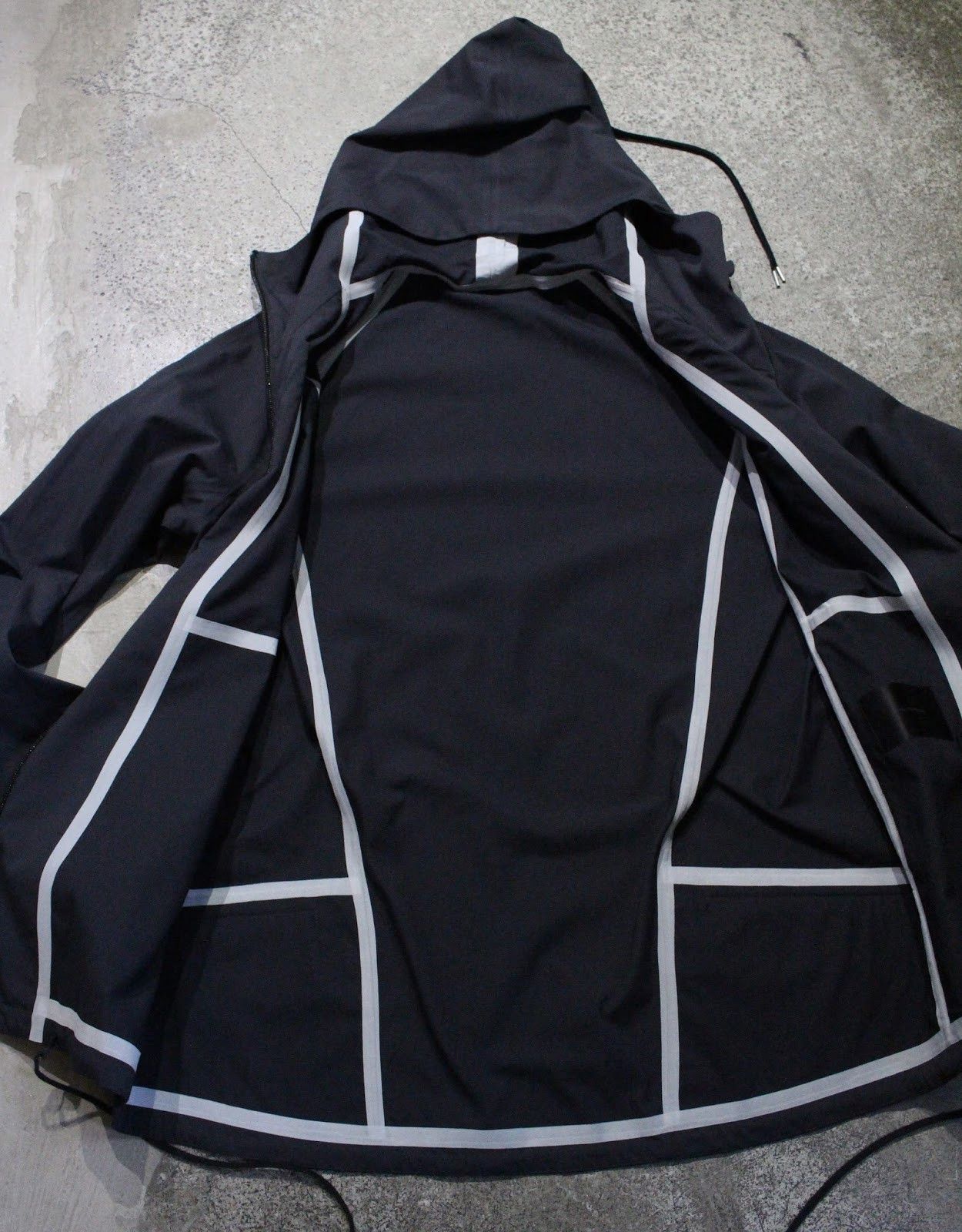 The Viridi-anne BNWT *Ramie* Gloved Hooded Jacket JP 2 Fits US M Size US M / EU 48-50 / 2 - 18 Thumbnail