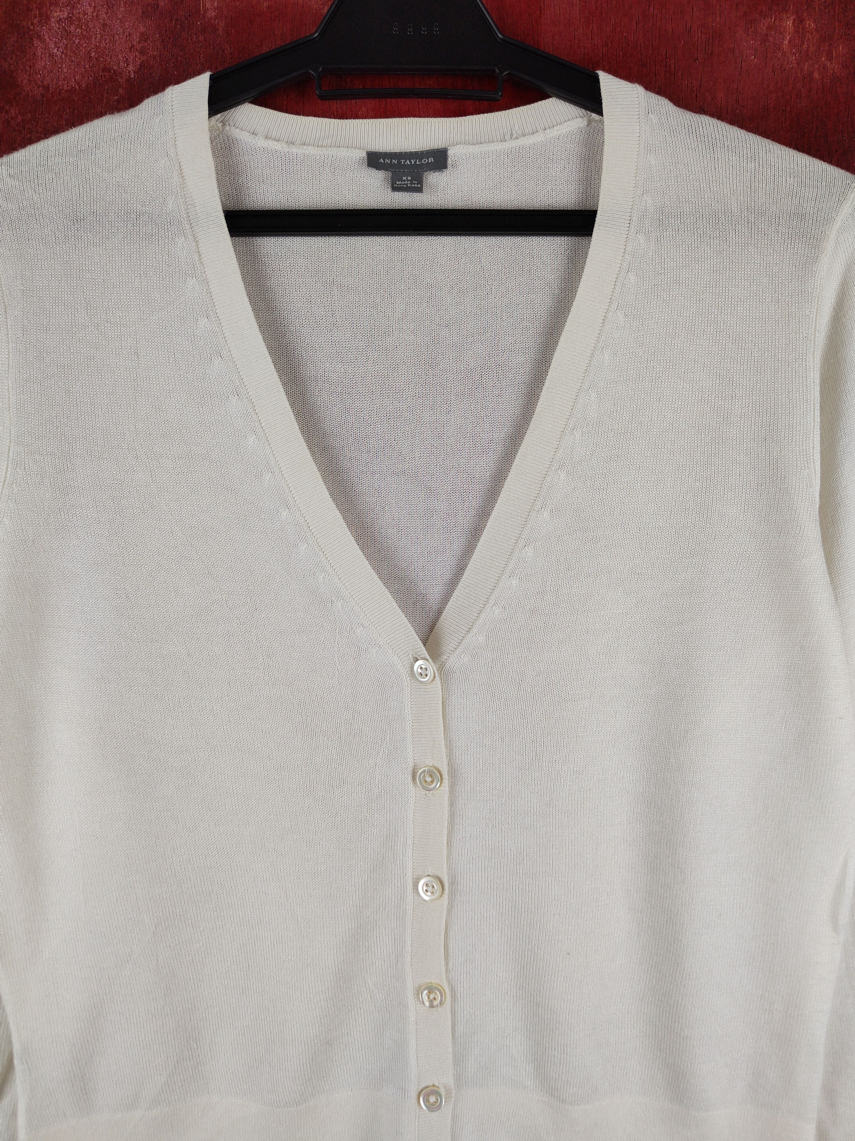 Ann Taylor × Japanese Brand Ann Taylor Ivory Knitwear Cardigan #S1133 Size XS / US 0-2 / IT 36-38 - 2 Thumbnail