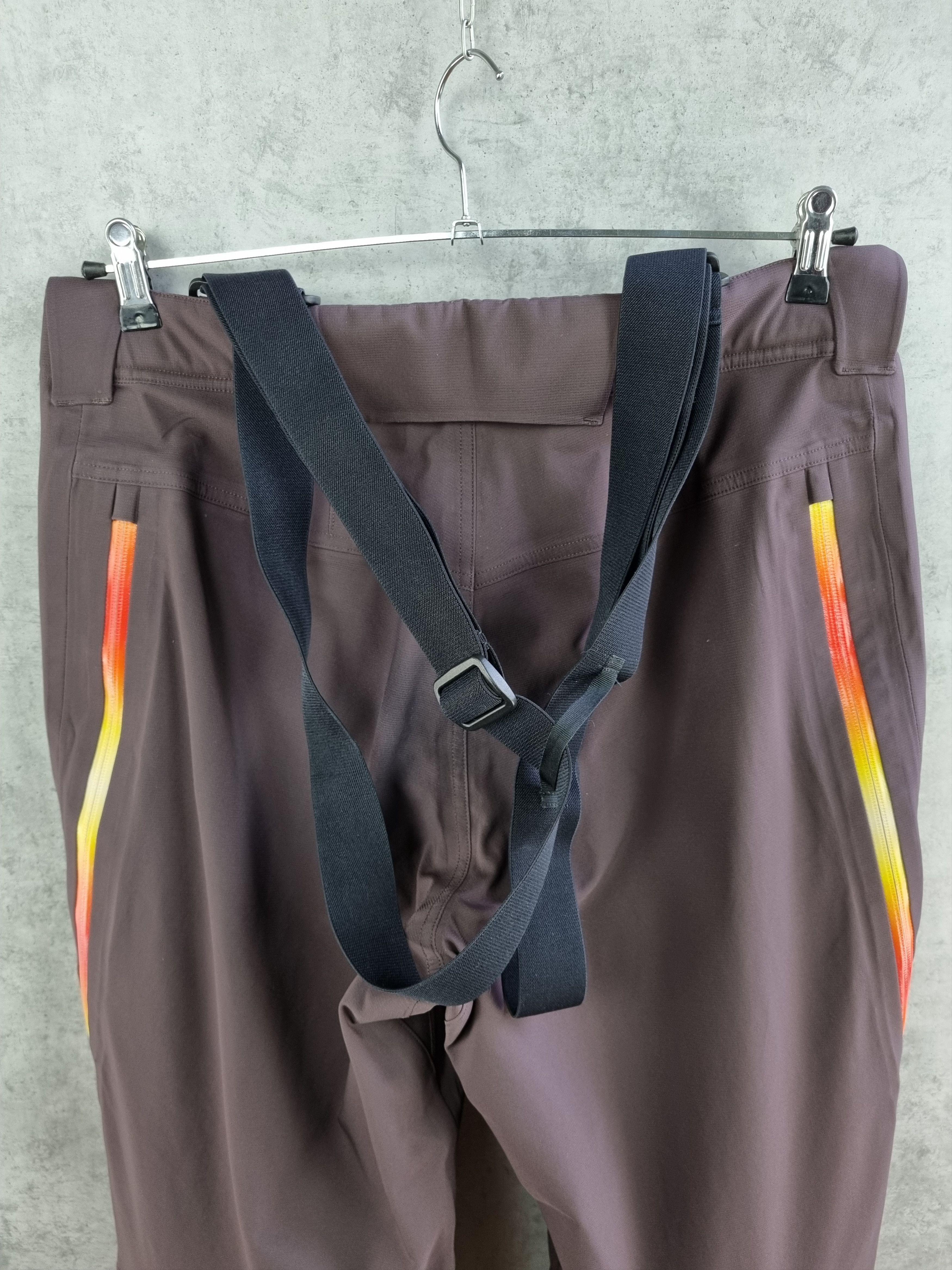 Nike × Nike ACG Nike ACG Cargo Ski Shell Goretex Pants Size US 32 / EU 48 - 4 Thumbnail