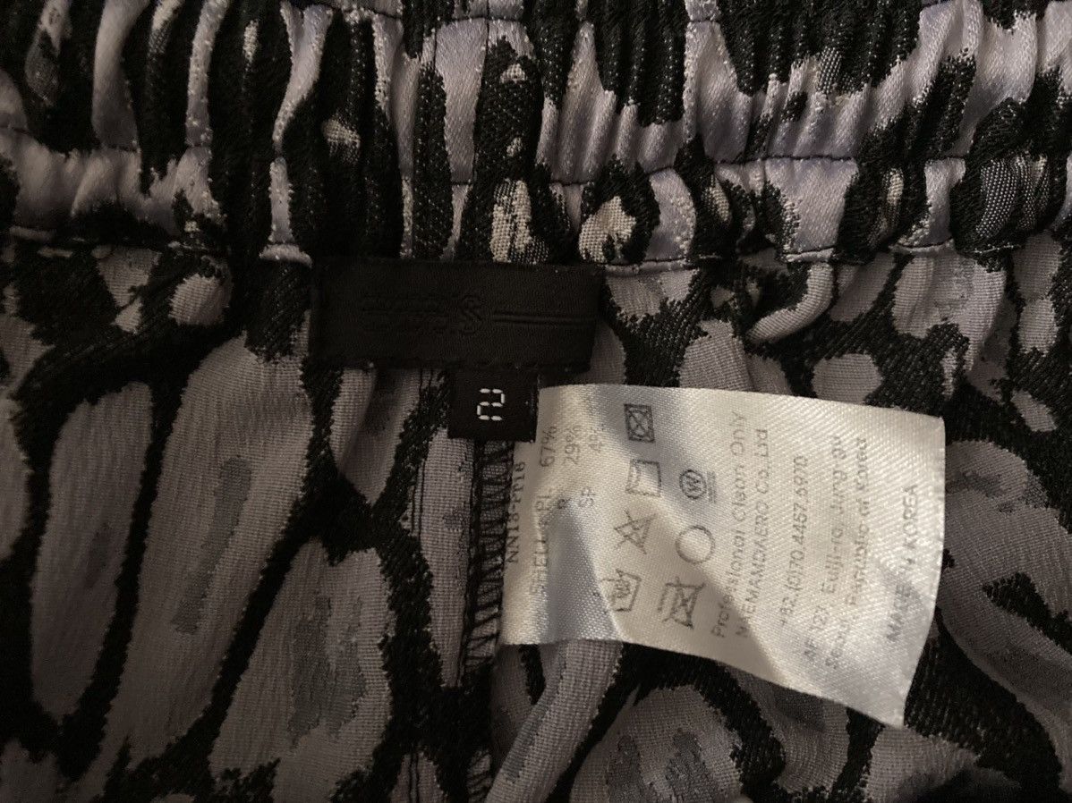 99%IS- SS19 99%IS Leopard Purple Print Spot Sweats Cheetah 2019 Size US 30 / EU 46 - 4 Thumbnail