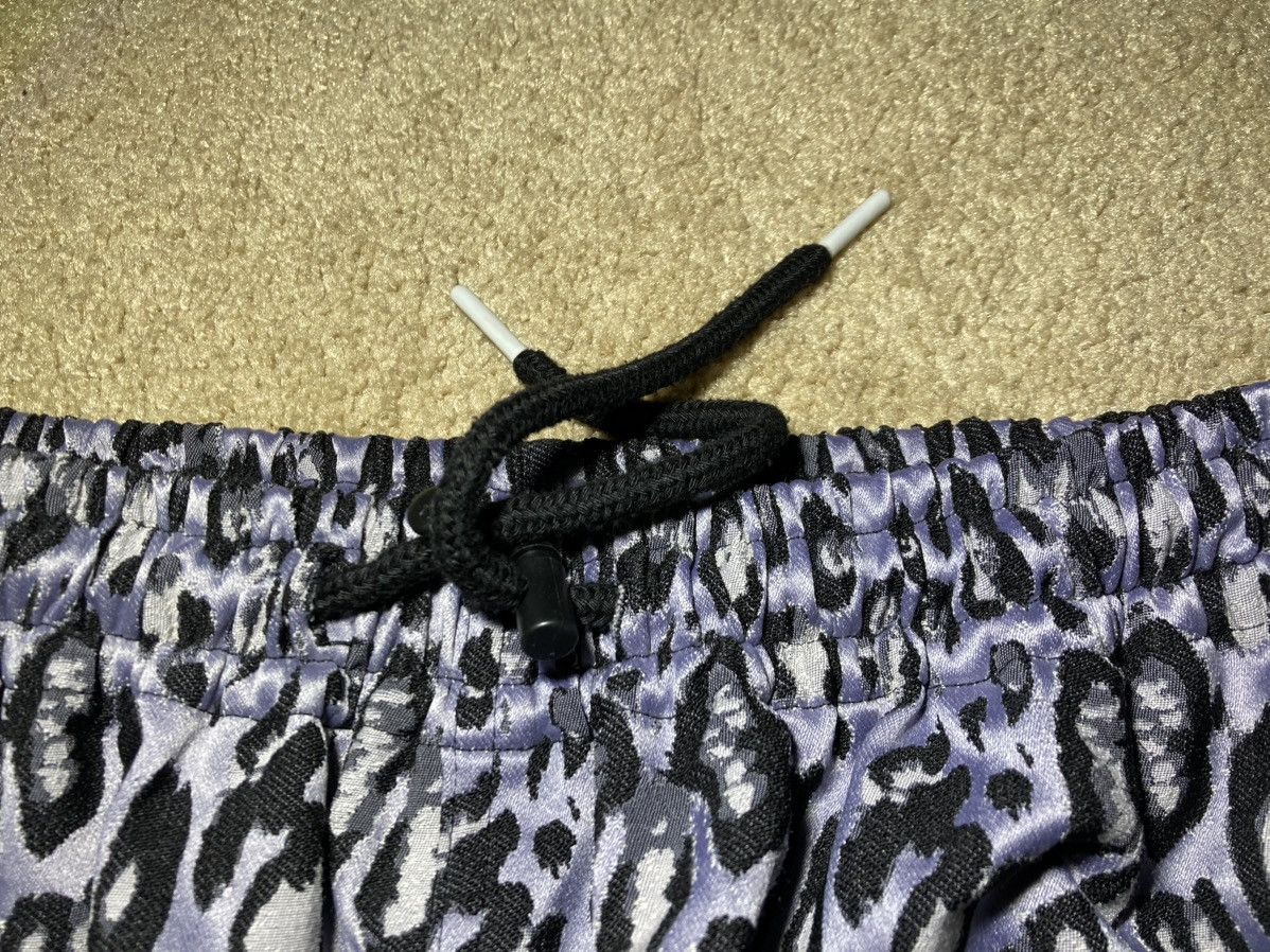 99%IS- SS19 99%IS Leopard Purple Print Spot Sweats Cheetah 2019 Size US 30 / EU 46 - 3 Thumbnail