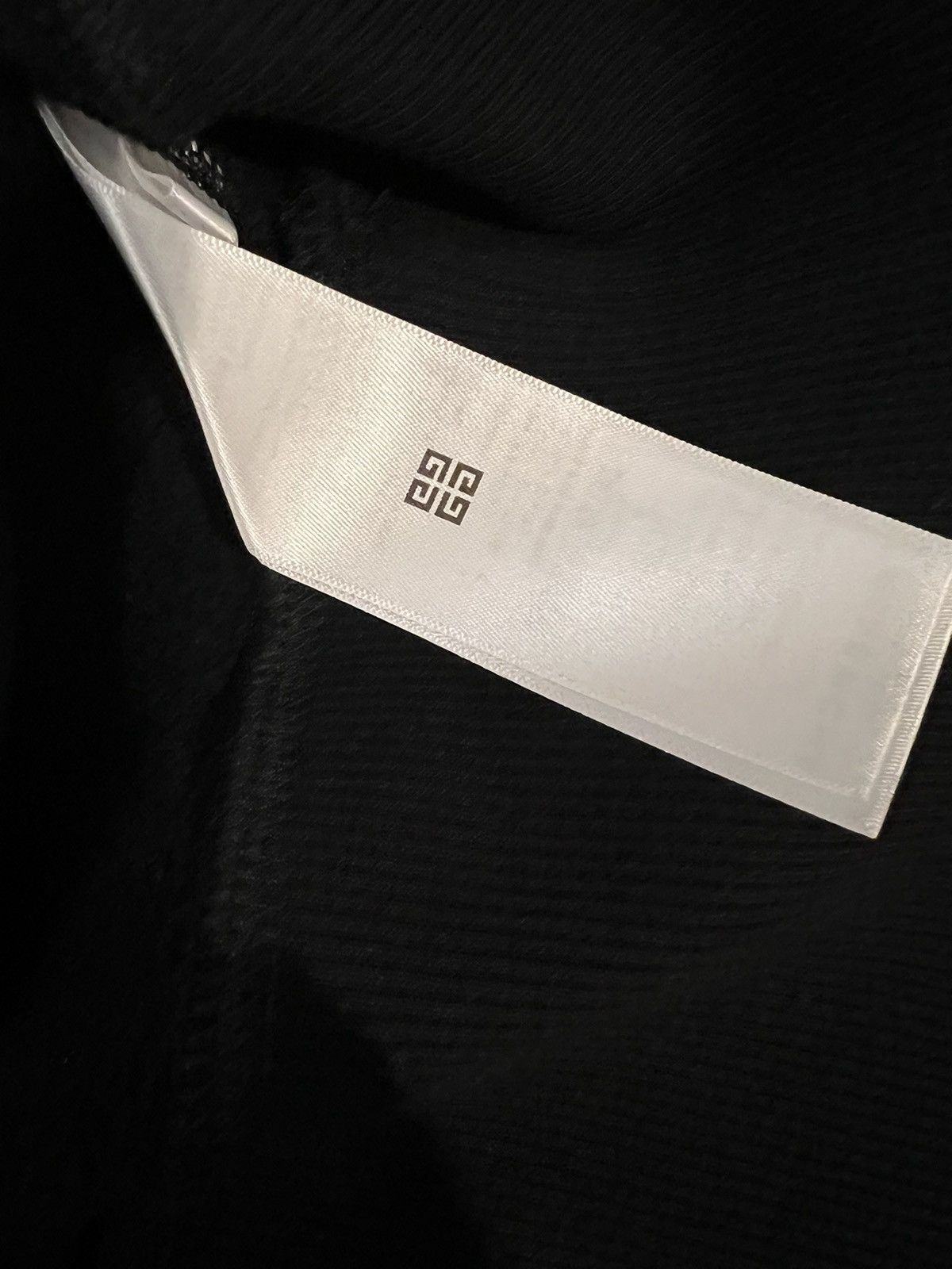 Givenchy Givenchy “Oversized” logo-print eyelet-detailing sweatshirt Size US S / EU 44-46 / 1 - 13 Thumbnail
