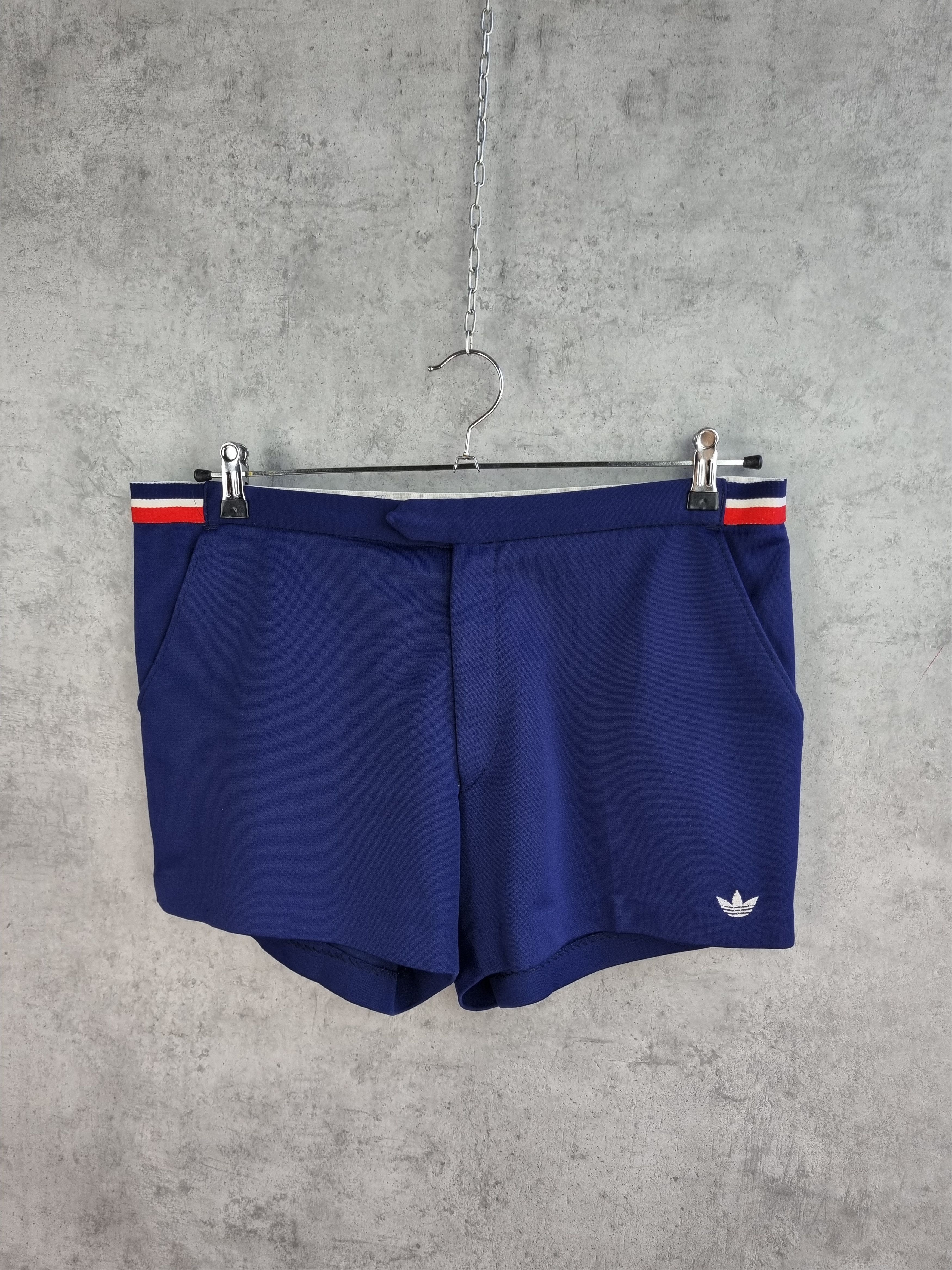 Vintage 90s Adidas Vintage Golf Tennis Shorts Size US 32 / EU 48 - 1 Thumbnail