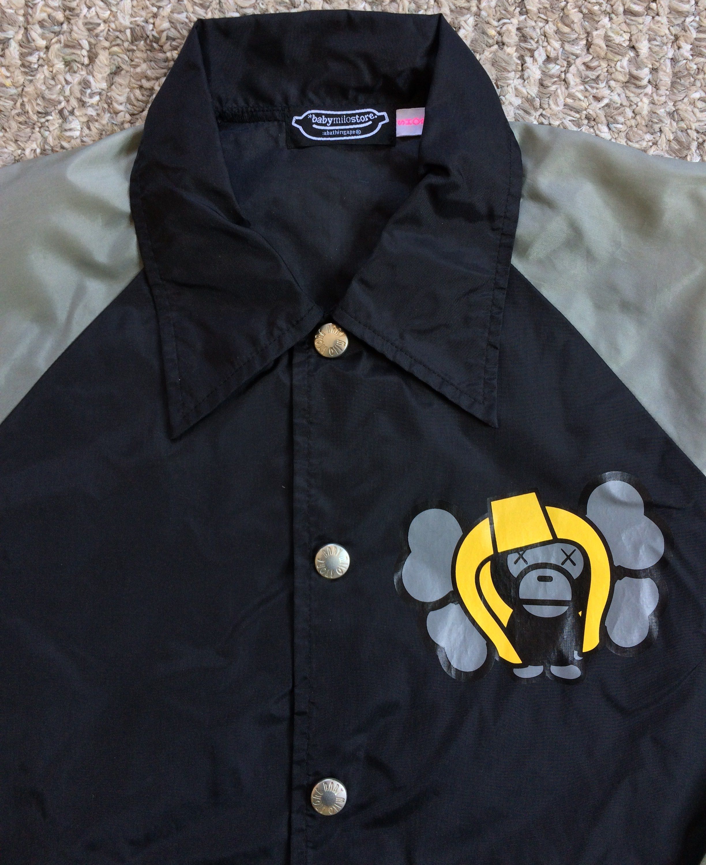 Bape × Kaws F/W 2005 Bape x Kaws Baby Milo Jacket Size XS / US 0-2 / IT 36-38 - 2 Thumbnail