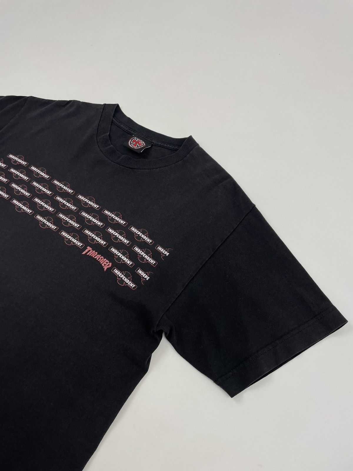 Independent Truck Co. × Thrasher Vintage Faded Distressed Independent x Trasher Collab Tee Size US M / EU 48-50 / 2 - 3 Thumbnail