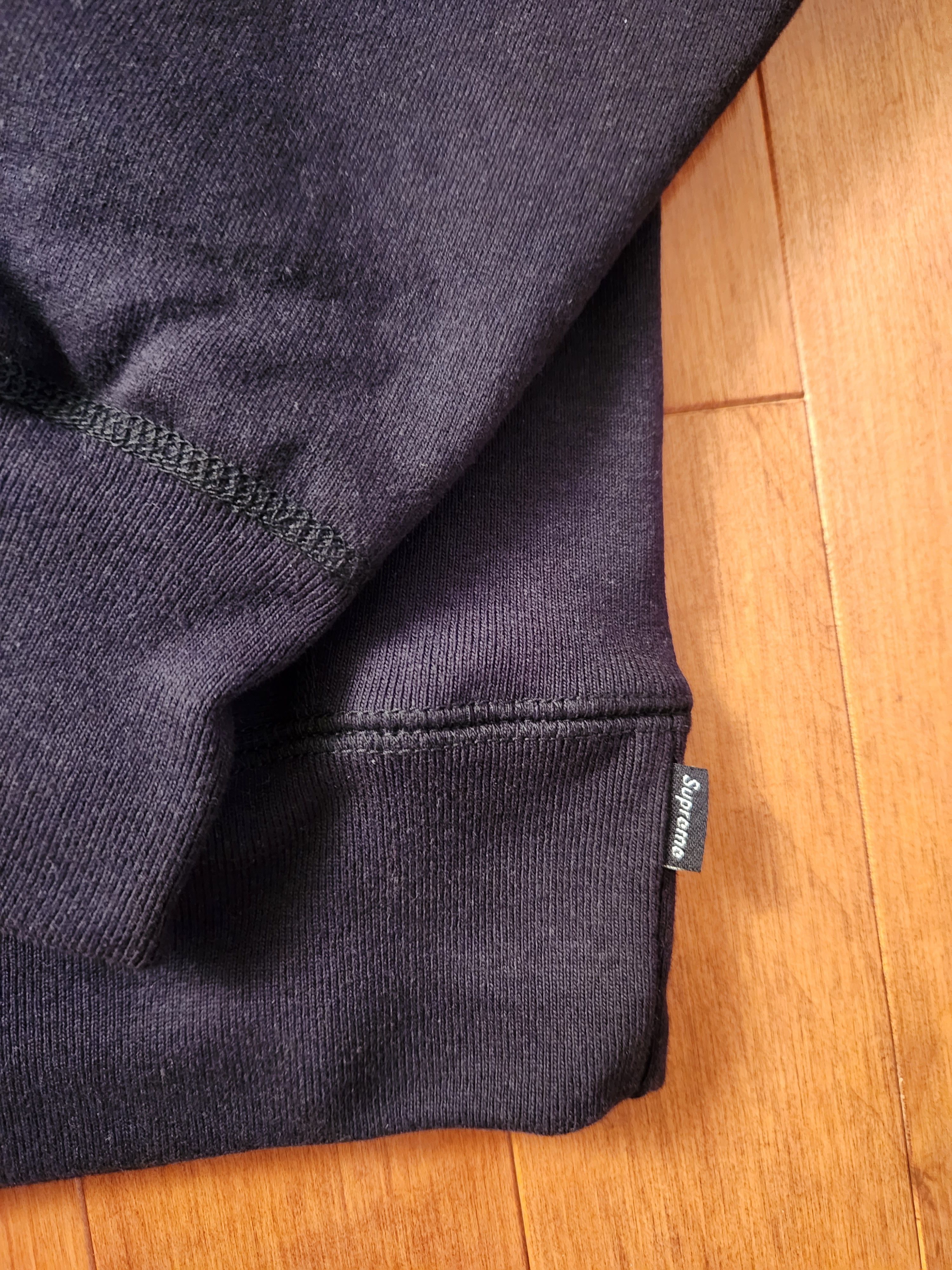 Supreme Micro Logo Hooded Sweatshirt Size US M / EU 48-50 / 2 - 6 Thumbnail