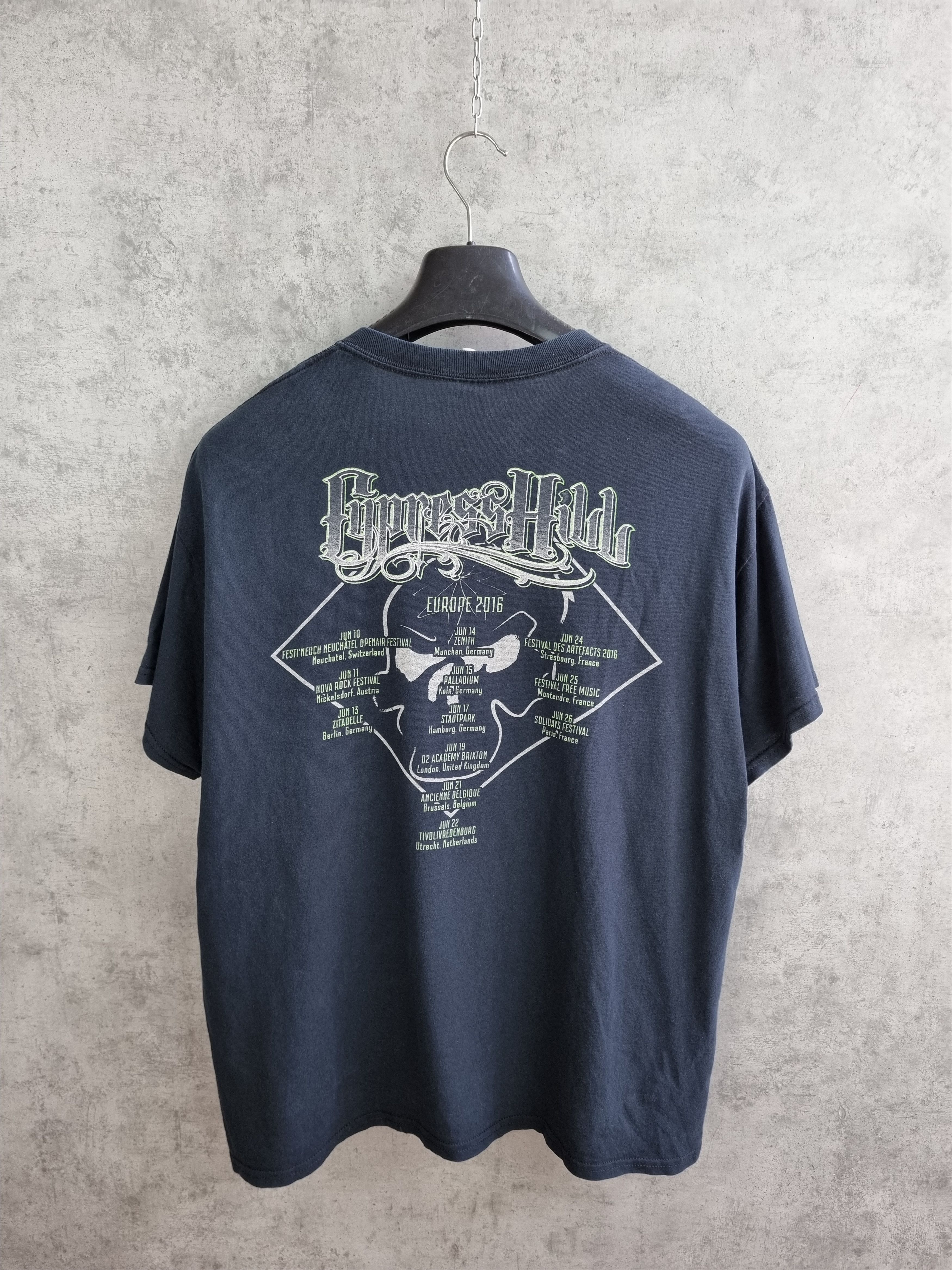 Band Tees 2016 Europe Tour Cypress Hill Vintage Distressed Tee shirt Size US M / EU 48-50 / 2 - 6 Thumbnail