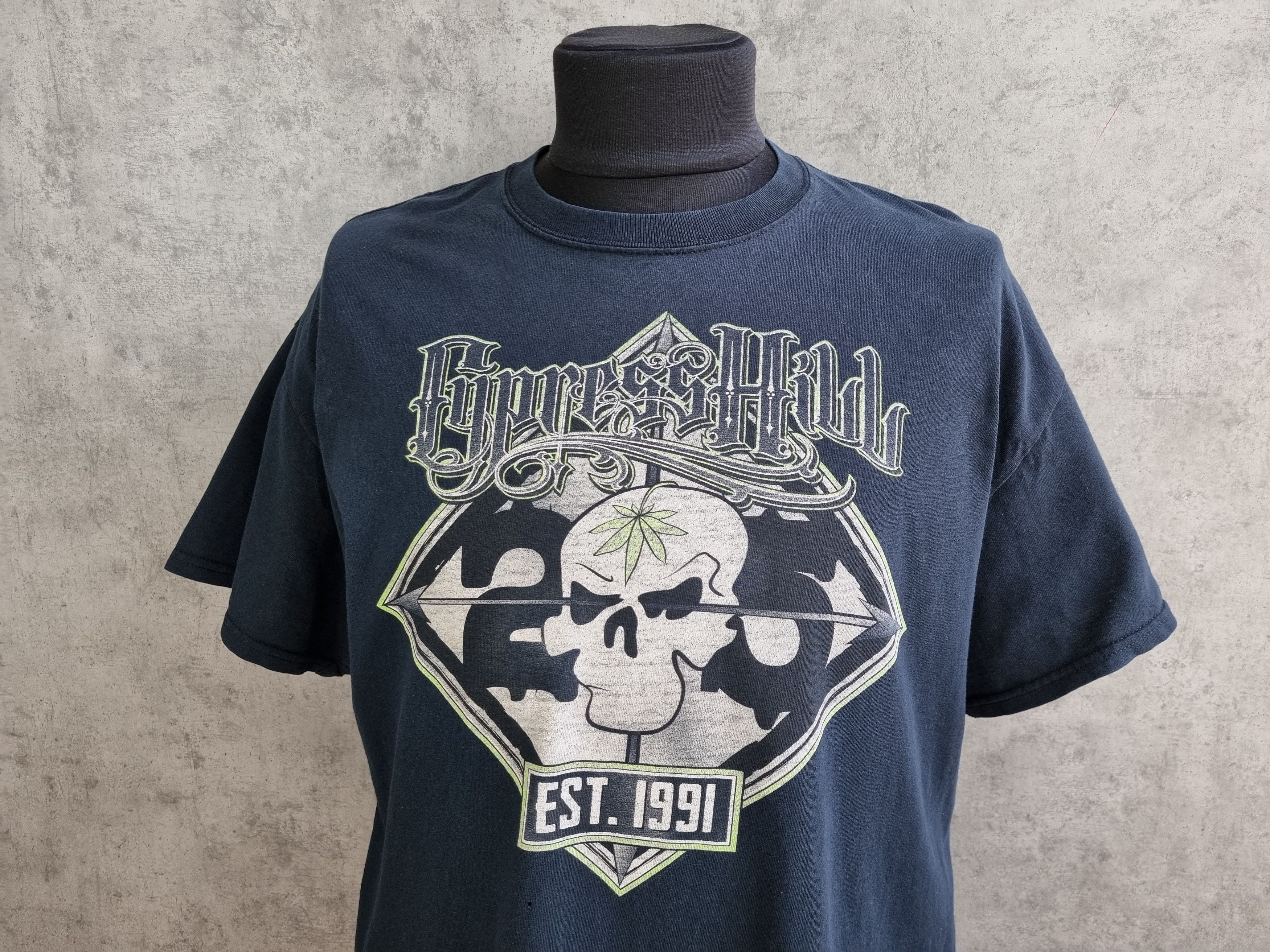 Band Tees 2016 Europe Tour Cypress Hill Vintage Distressed Tee shirt Size US M / EU 48-50 / 2 - 2 Thumbnail