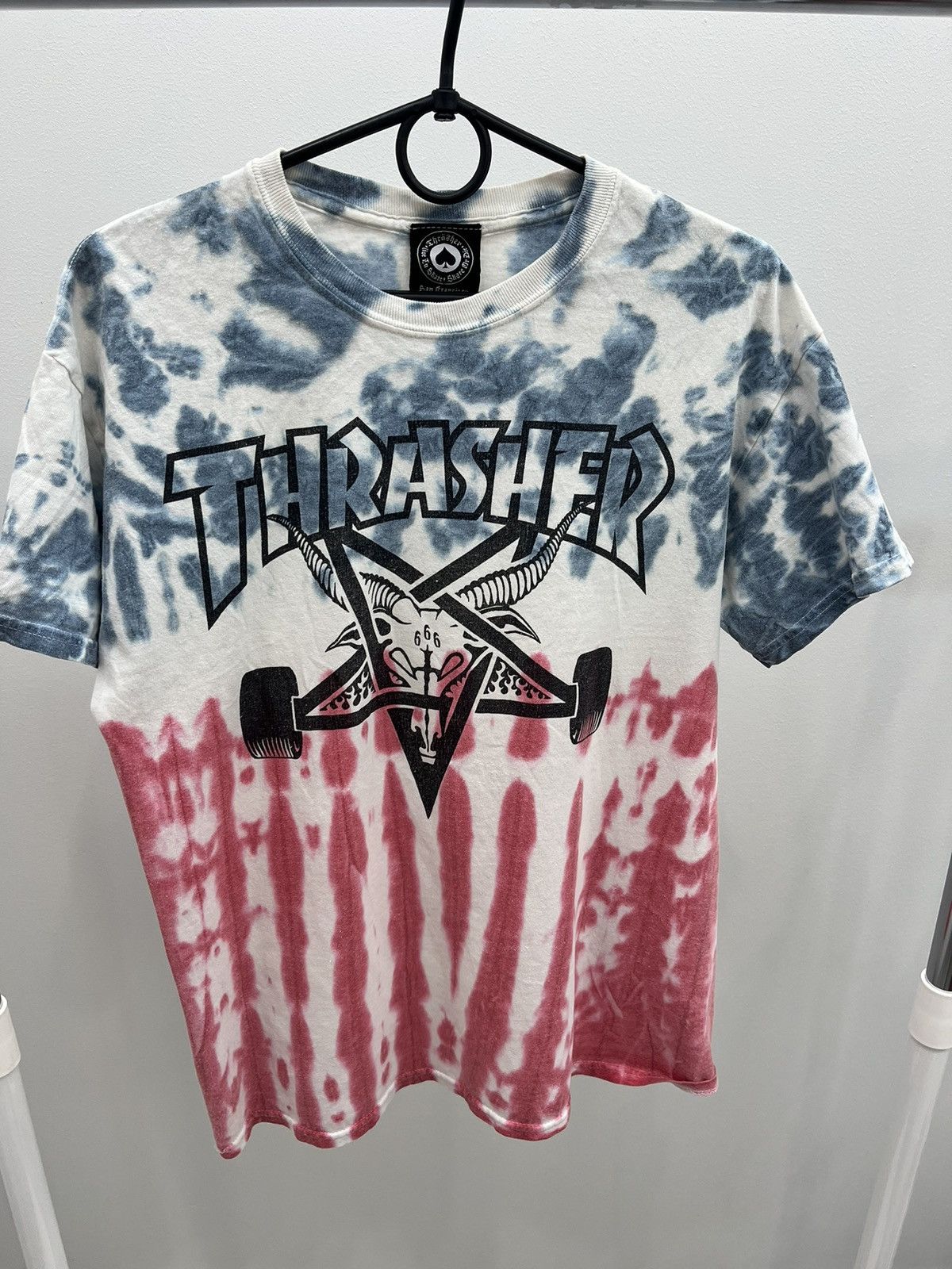 thrasher shirt tie dye