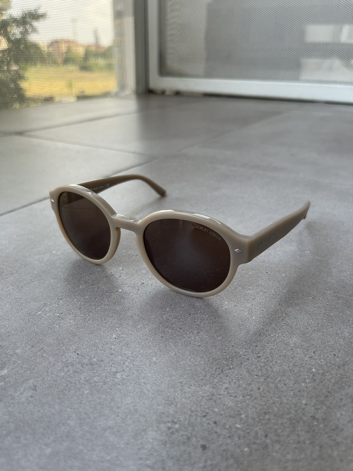 Armani × Emporio Armani × Giorgio Armani Giorgio Armani AR8005 5016/53 Cream Sunglasses Size ONE SIZE - 1 Thumbnail