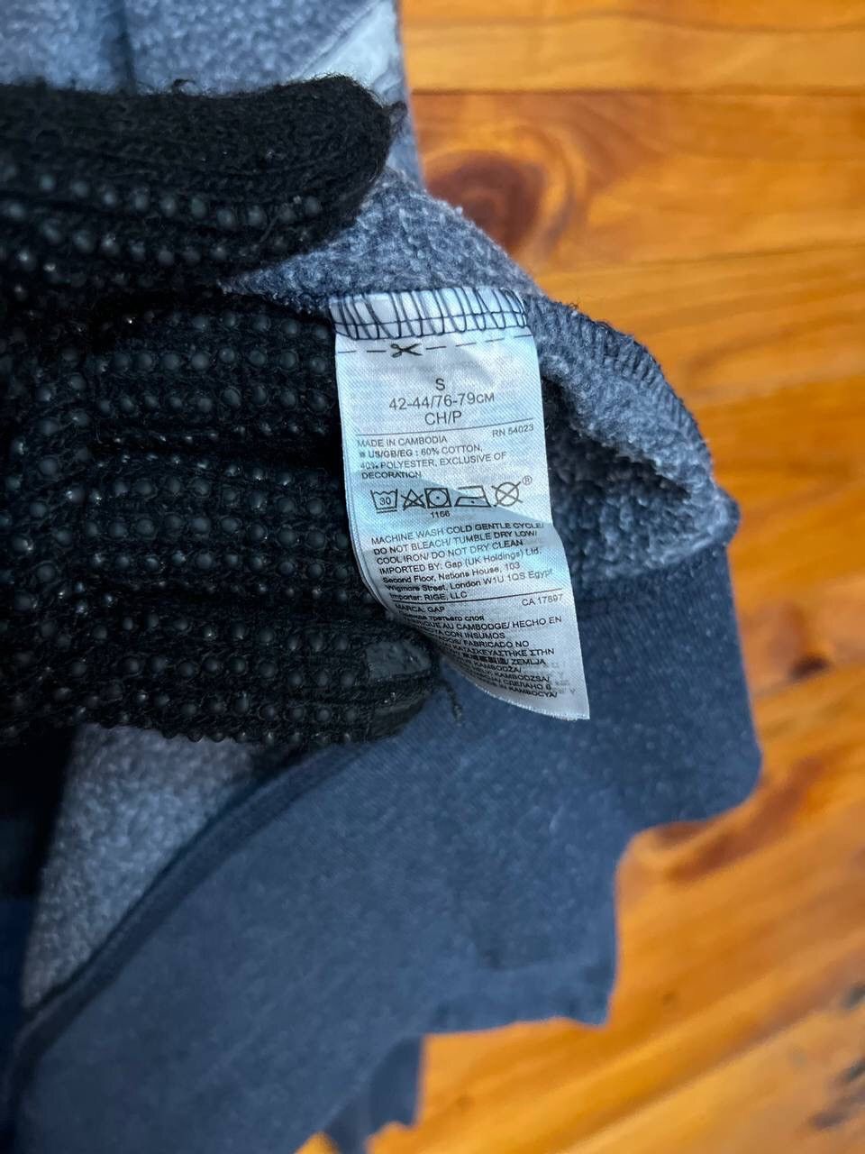 Gap GAP HOODIES SPELLOUT AMERICAN FLAG Size US S / EU 44-46 / 1 - 8 Thumbnail