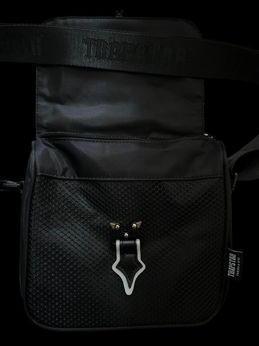 Trapstar London Black/reflective trapstar irongate 1.0 bag Grailed