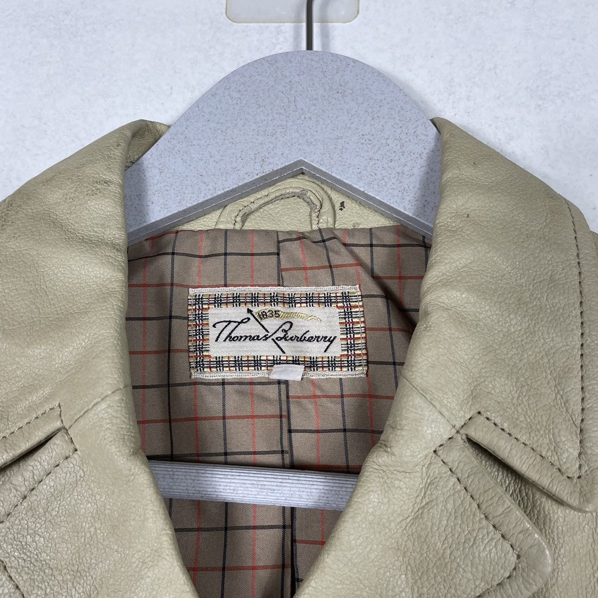 Burberry 💥THOMAS BURBERRY NOVA CHECK LININ LEATHER JACKET Size US L / EU 52-54 / 3 - 8 Thumbnail