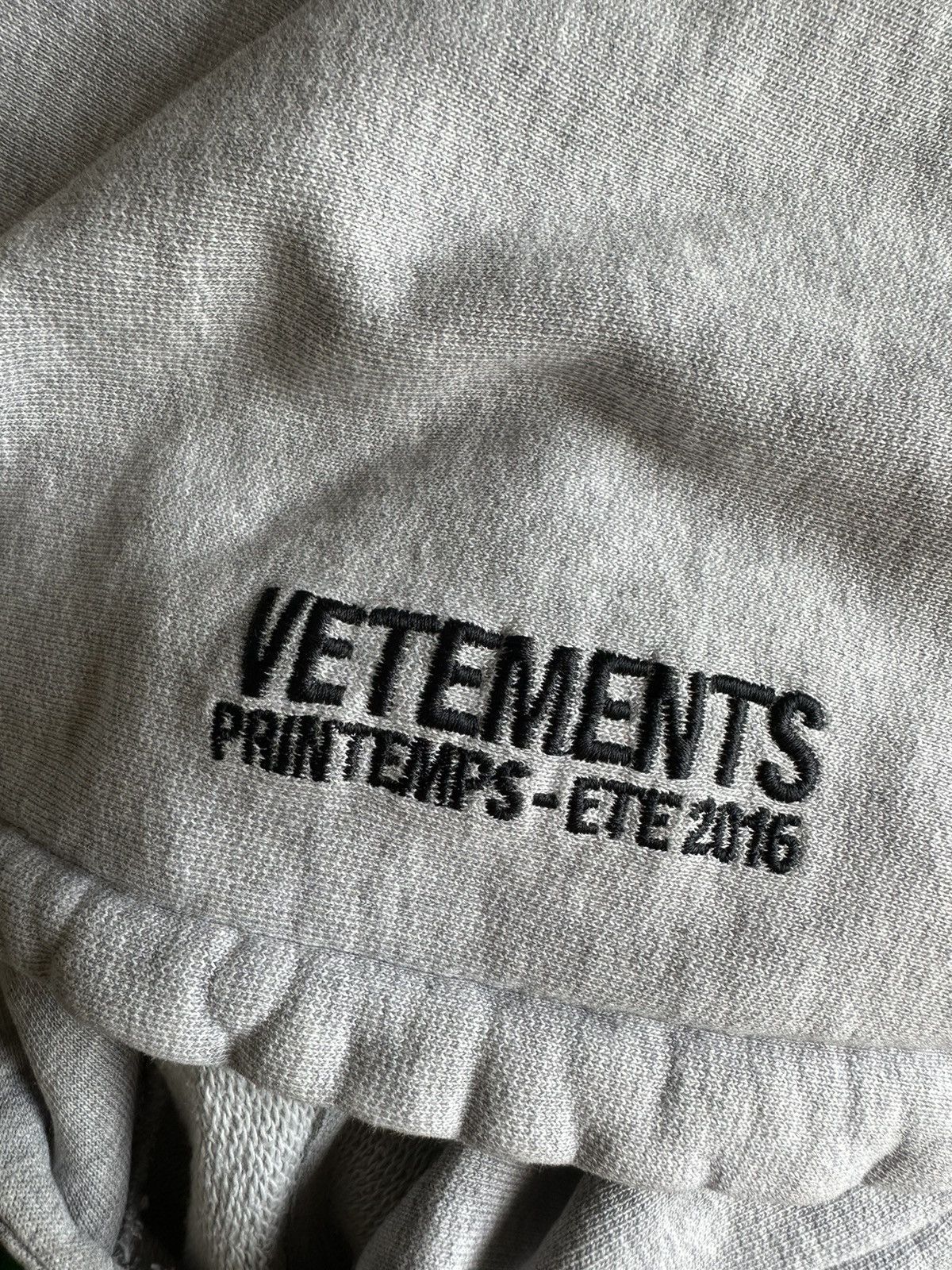 Vetements SS16 Vetements Reversible Hoodie Size US L / EU 52-54 / 3 - 5 Thumbnail