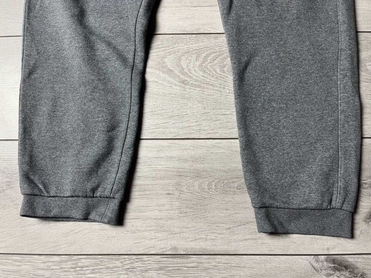 Nike Nike sweatpants small swoosh size XXLARGE Size US 36 / EU 52 - 2 Thumbnail