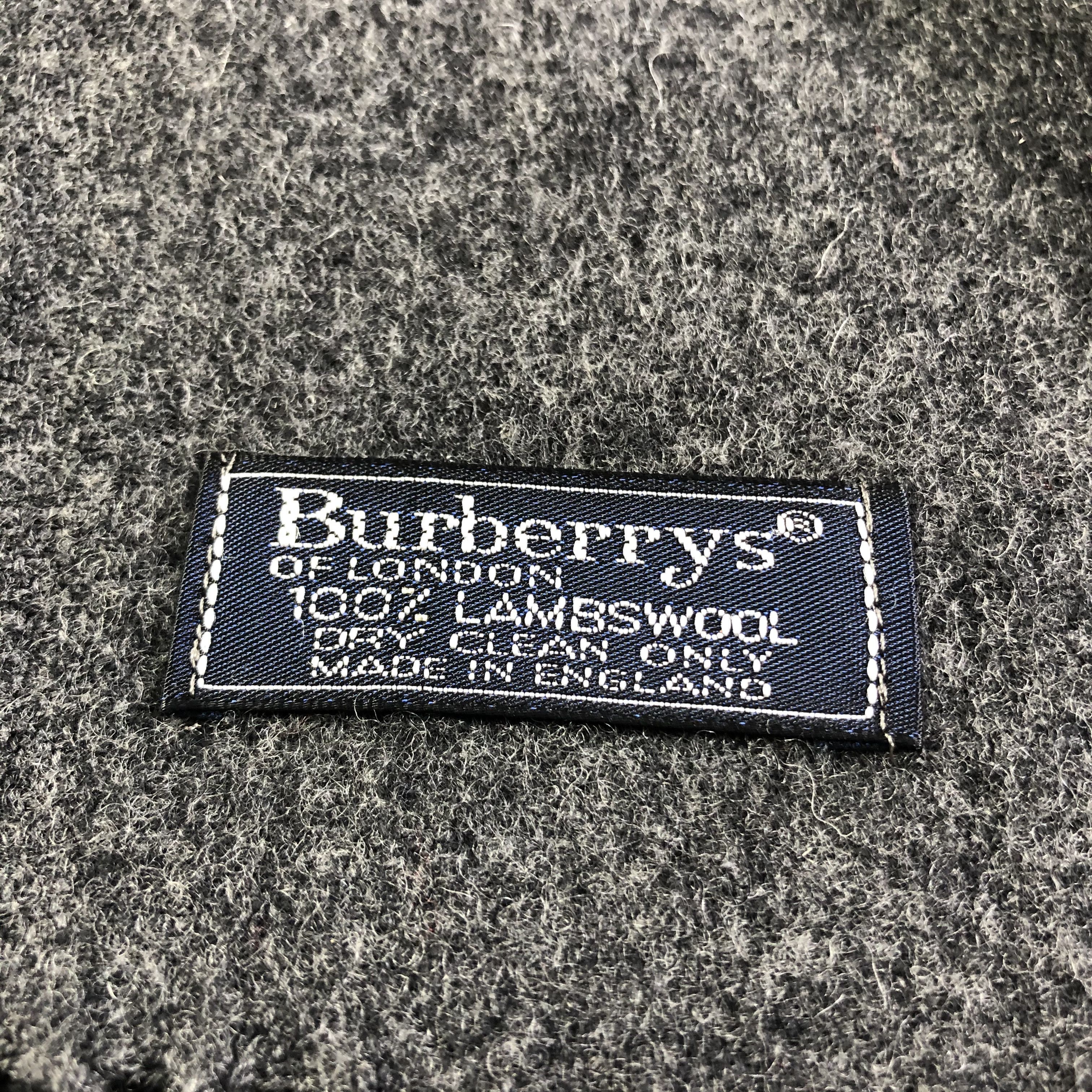 Burberry Burberrys Plain Wool Scarf Muffler Neckwear V2385 Size ONE SIZE - 5 Thumbnail
