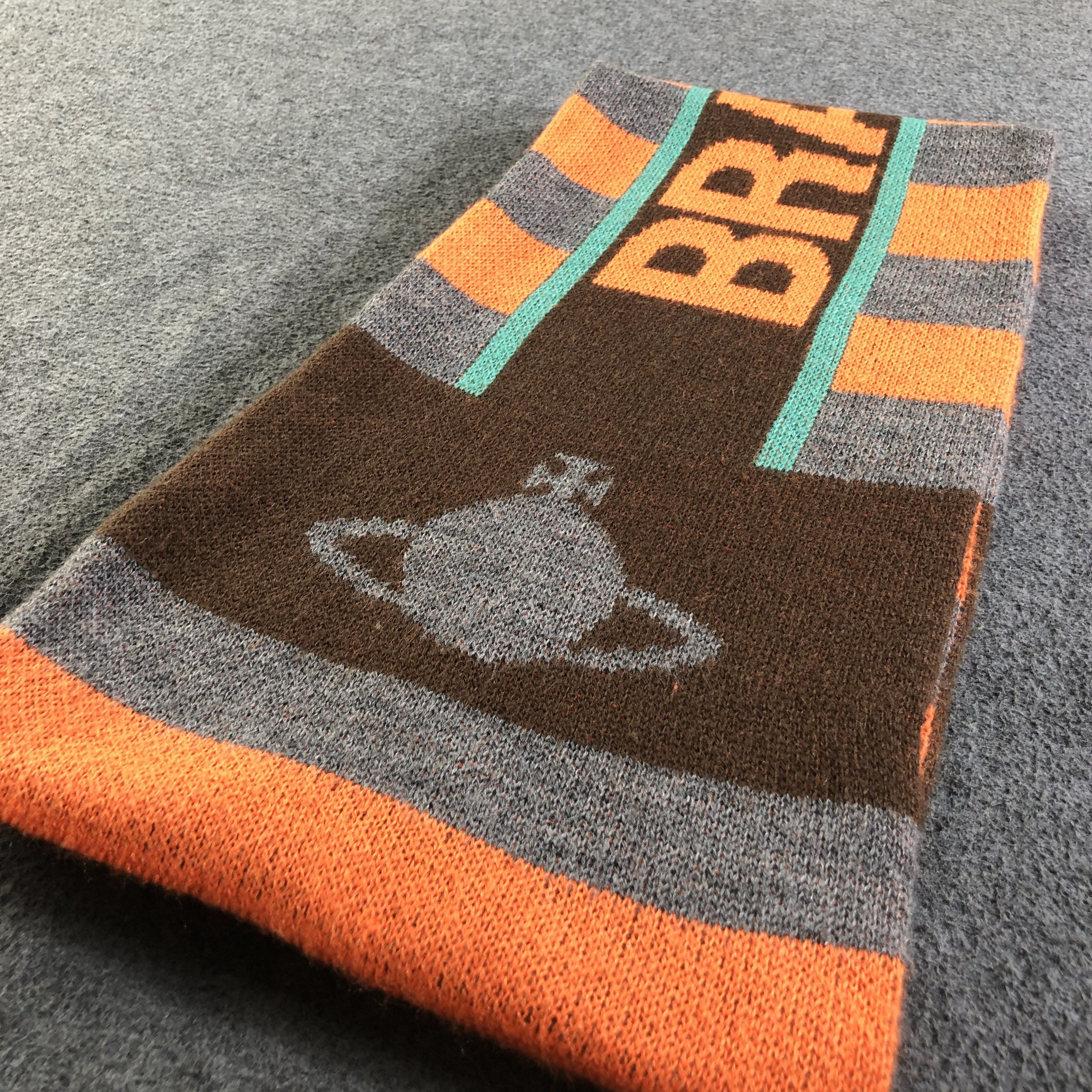 Vivienne Westwood Vivienne Westwood Branded Orbs Wool Scarf Muffler V2058 Size ONE SIZE - 4 Thumbnail